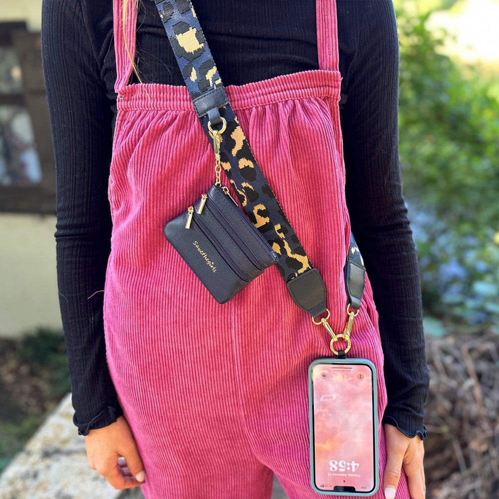 SaveTheGirls Clip & Go Strap with Pouch - Leopard Collection — color detail