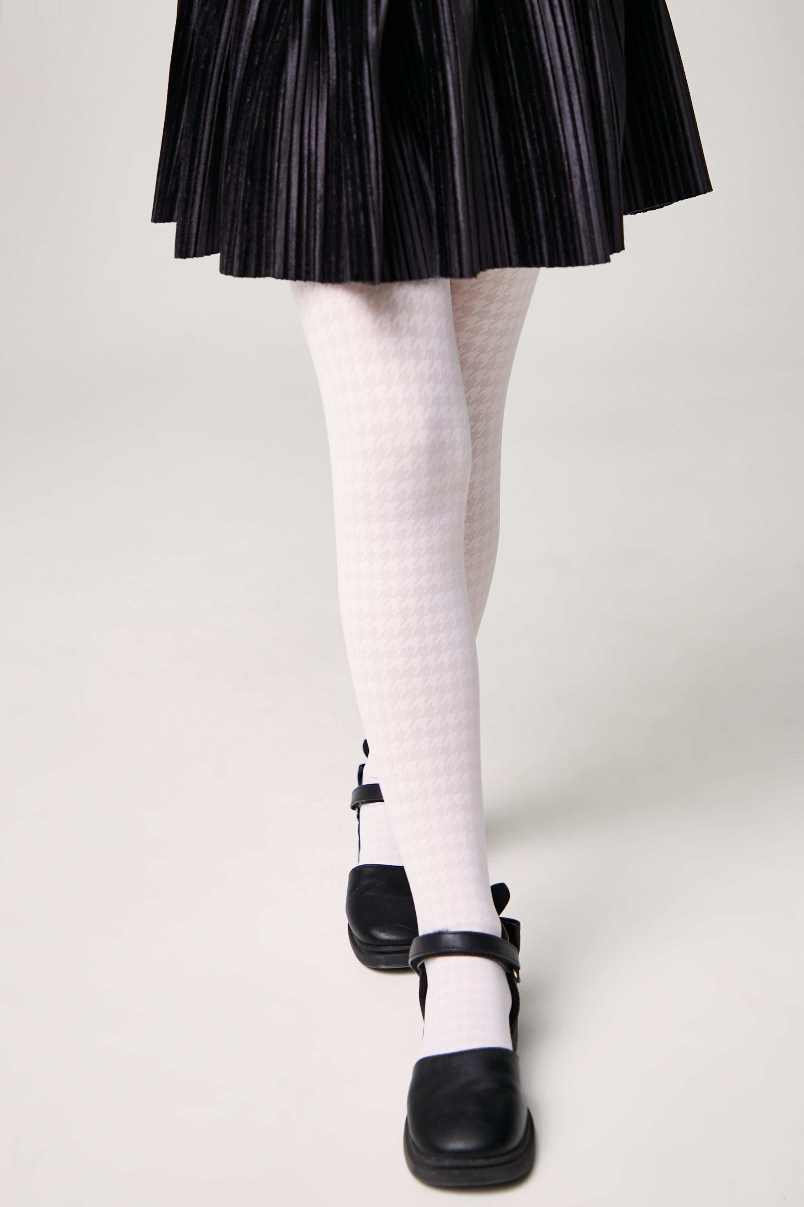 TheRanok.com Conte Tights for girls Chanel 40 Den - Houndstooth Pattern — back view