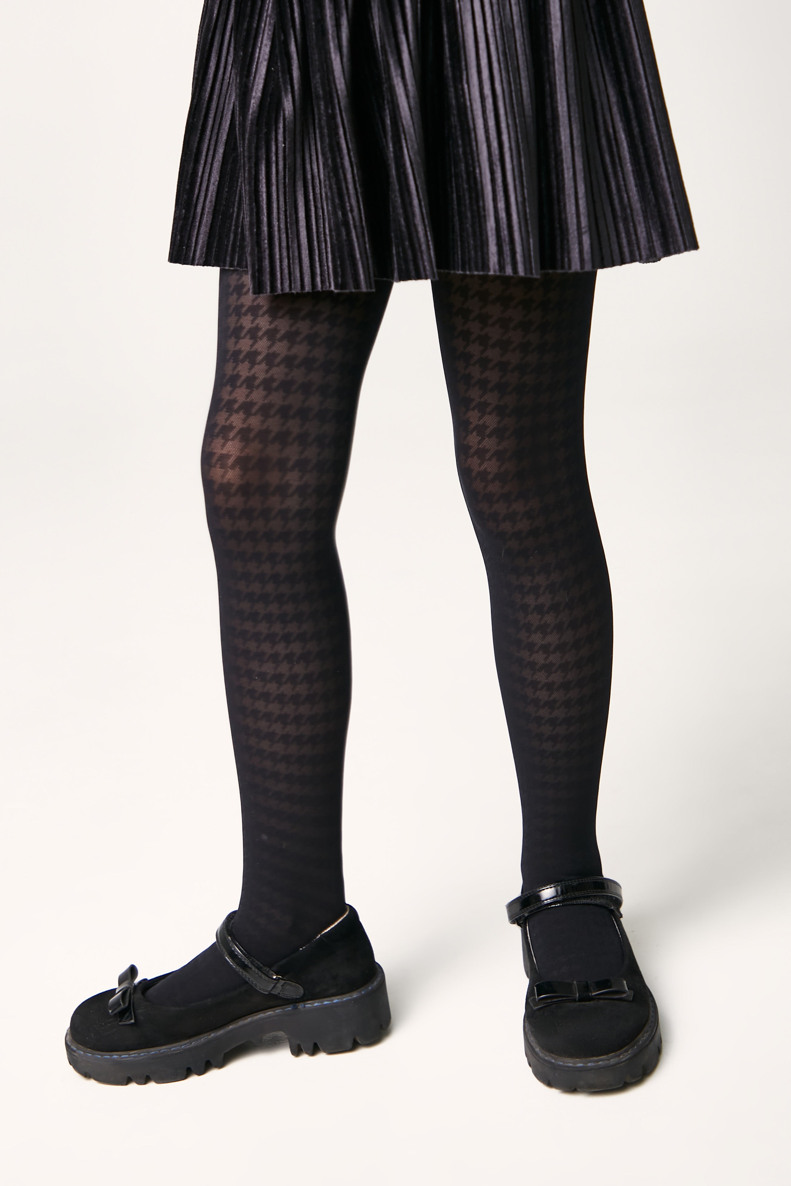 TheRanok.com Conte Tights for girls Chanel 40 Den - Houndstooth Pattern — color detail