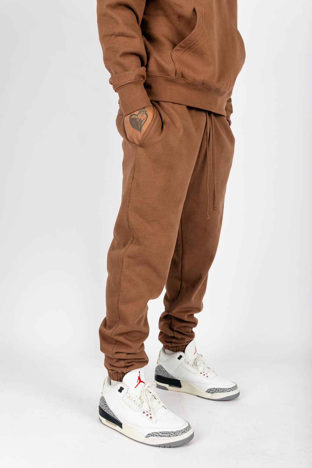 Superline Fleece Joggers — detail shot 13