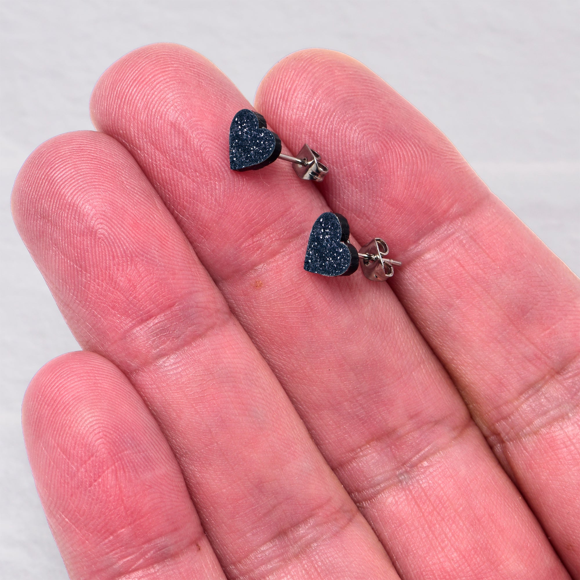 BodyCandy Glitter Heart Stud Earrings - Hypoallergenic — size reference