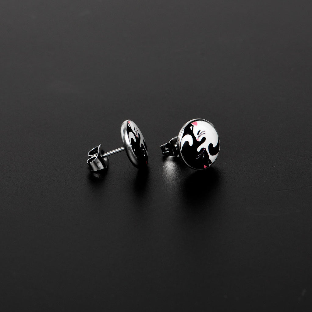 BodyCandy Cute Kitty Cat Yin Yang Stud Earrings by Onyx O — lifestyle context