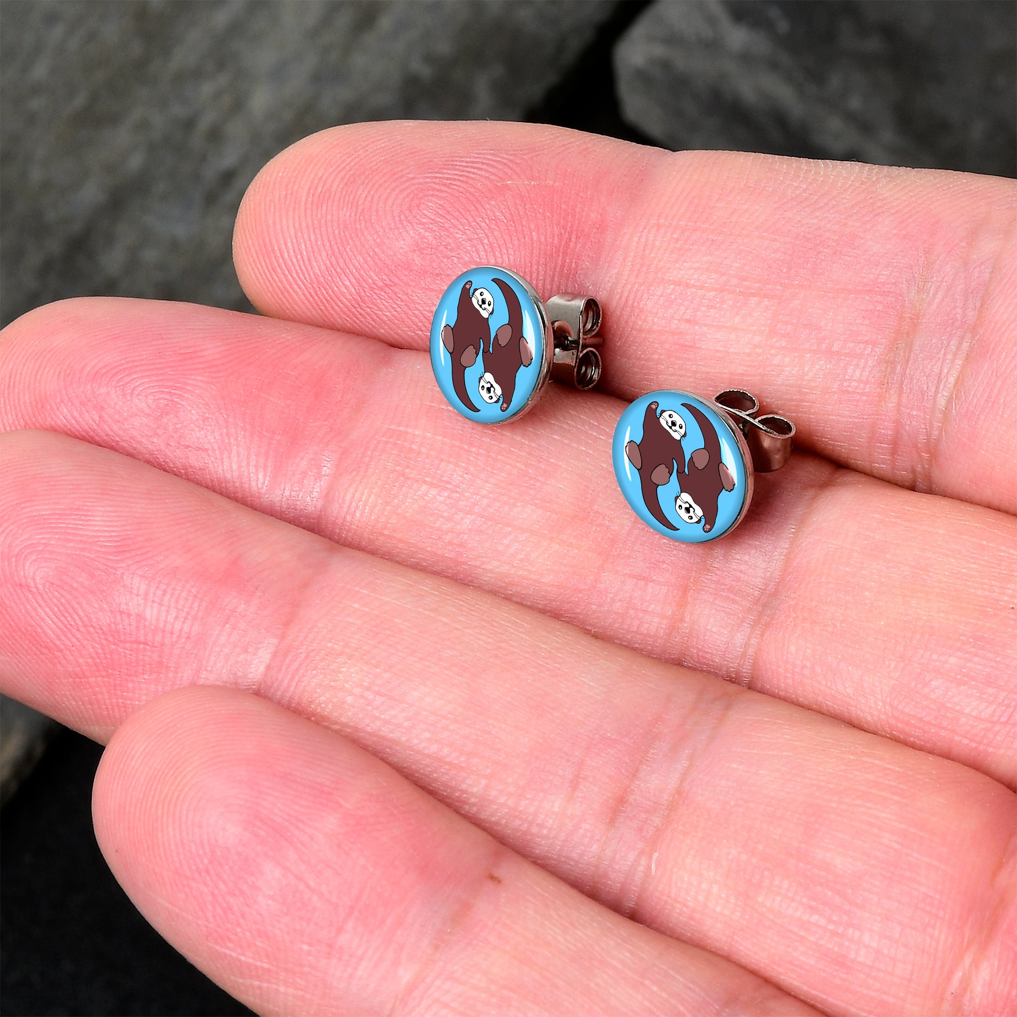 BodyCandy Oh My Otters Animal Stud Earrings by Onyx O — detail close-up