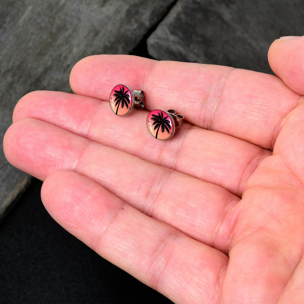 BodyCandy Red Sunset Palm Tree Stud Earrings by Onyx O — detail close-up