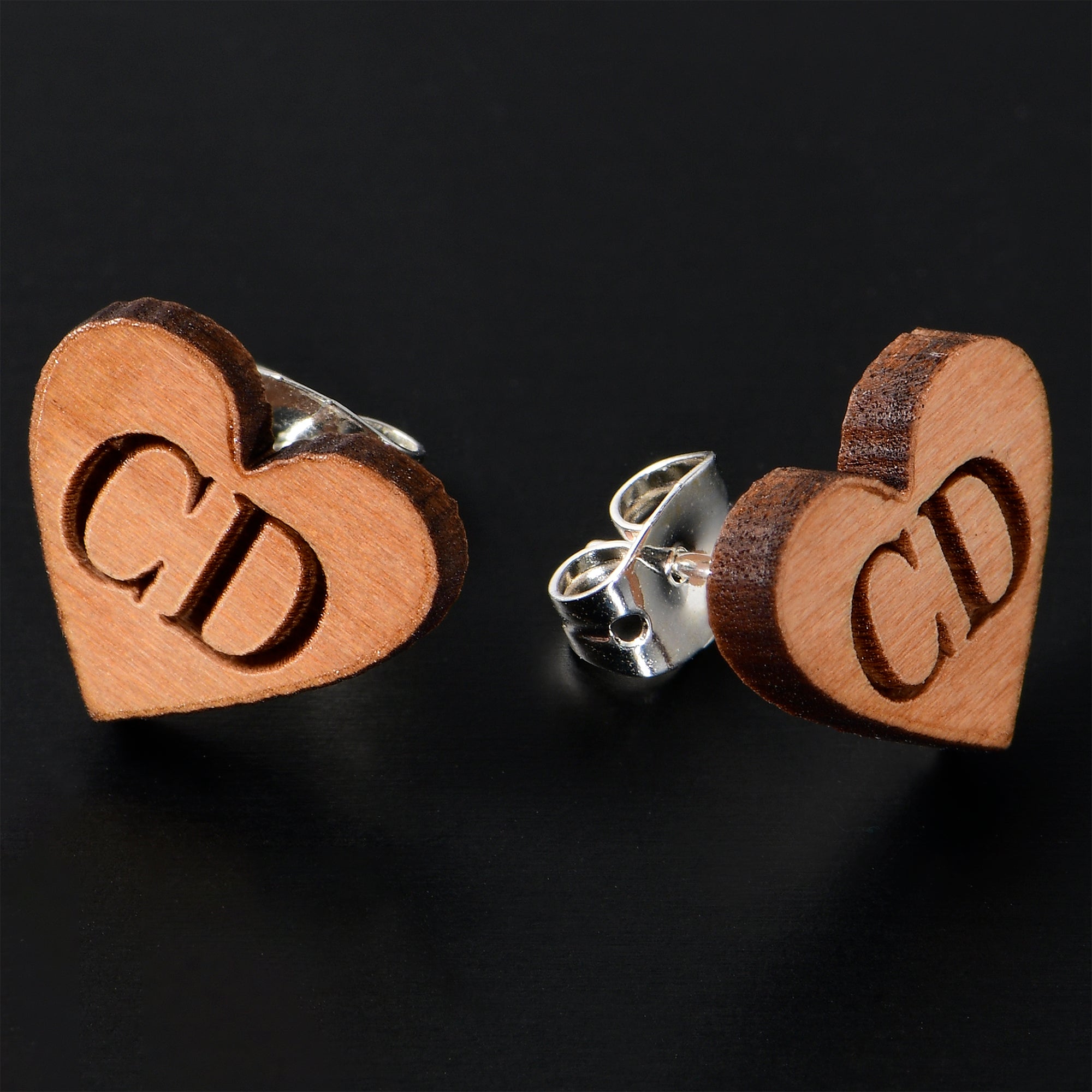 BodyCandy Custom No 1 Earrings Wood Initial Heart Personalized Stud Earrings — detail close-up