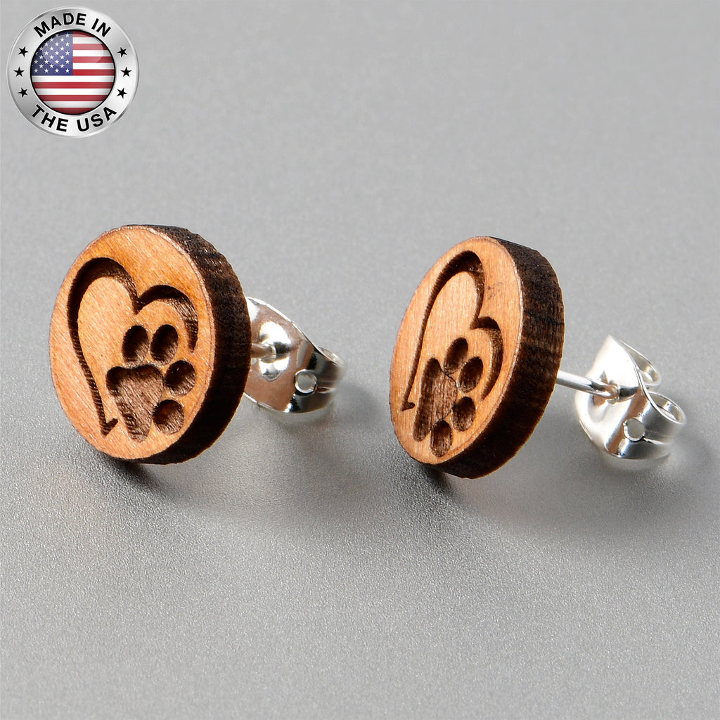 BodyCandy Natural Maple Wood Heart Paw Print Stud Earrings — size reference