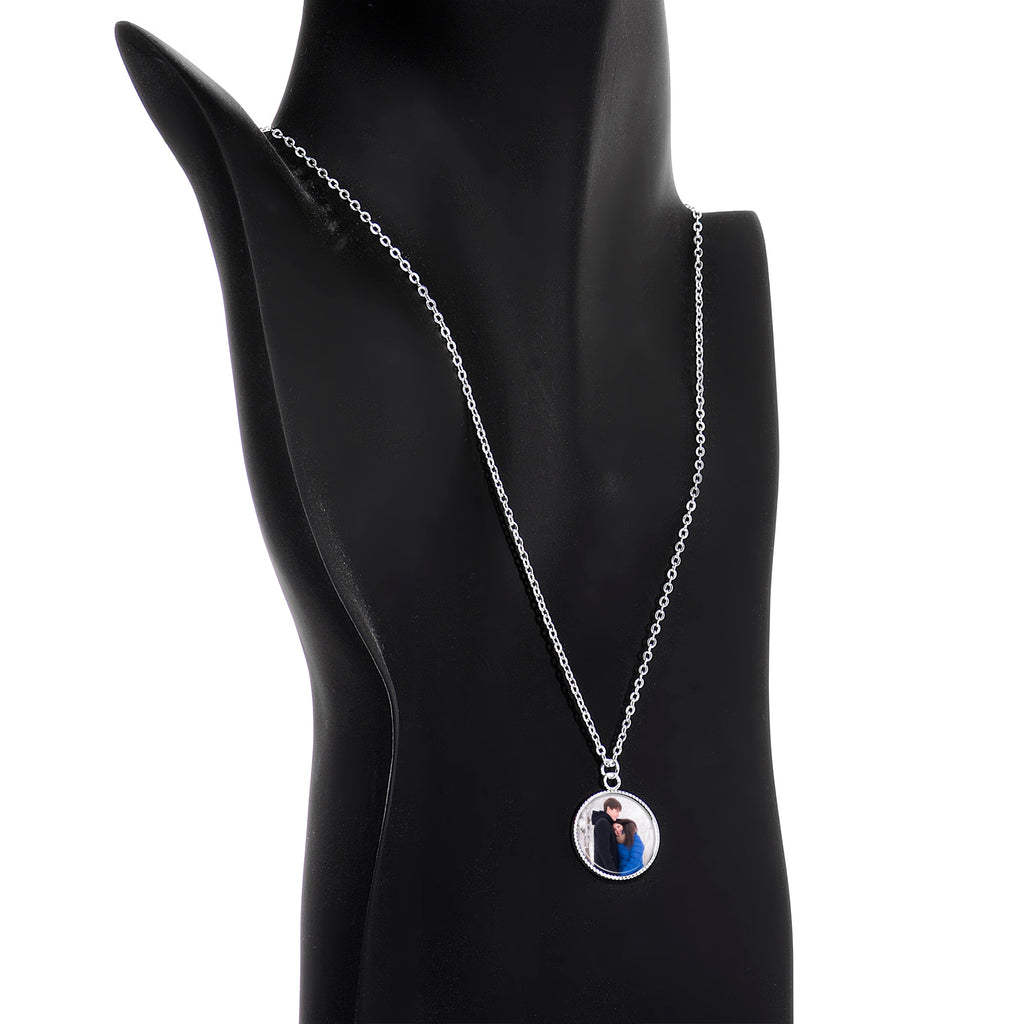 BodyCandy Custom Full Color Photo Pendant Necklace — detail close-up