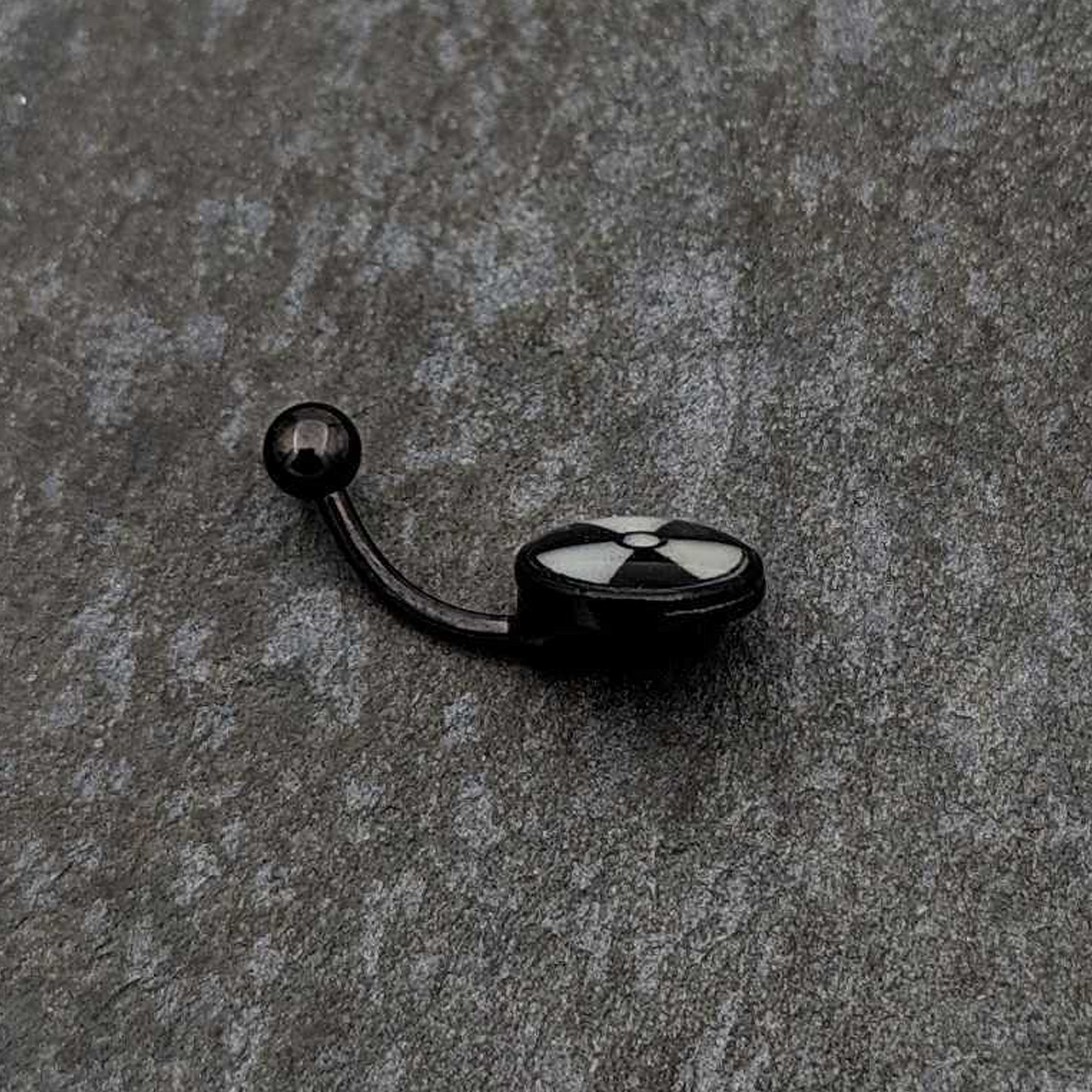 BodyCandy Black Glow in the Dark Radioactive Belly Ring by Onyx O — alternative angle