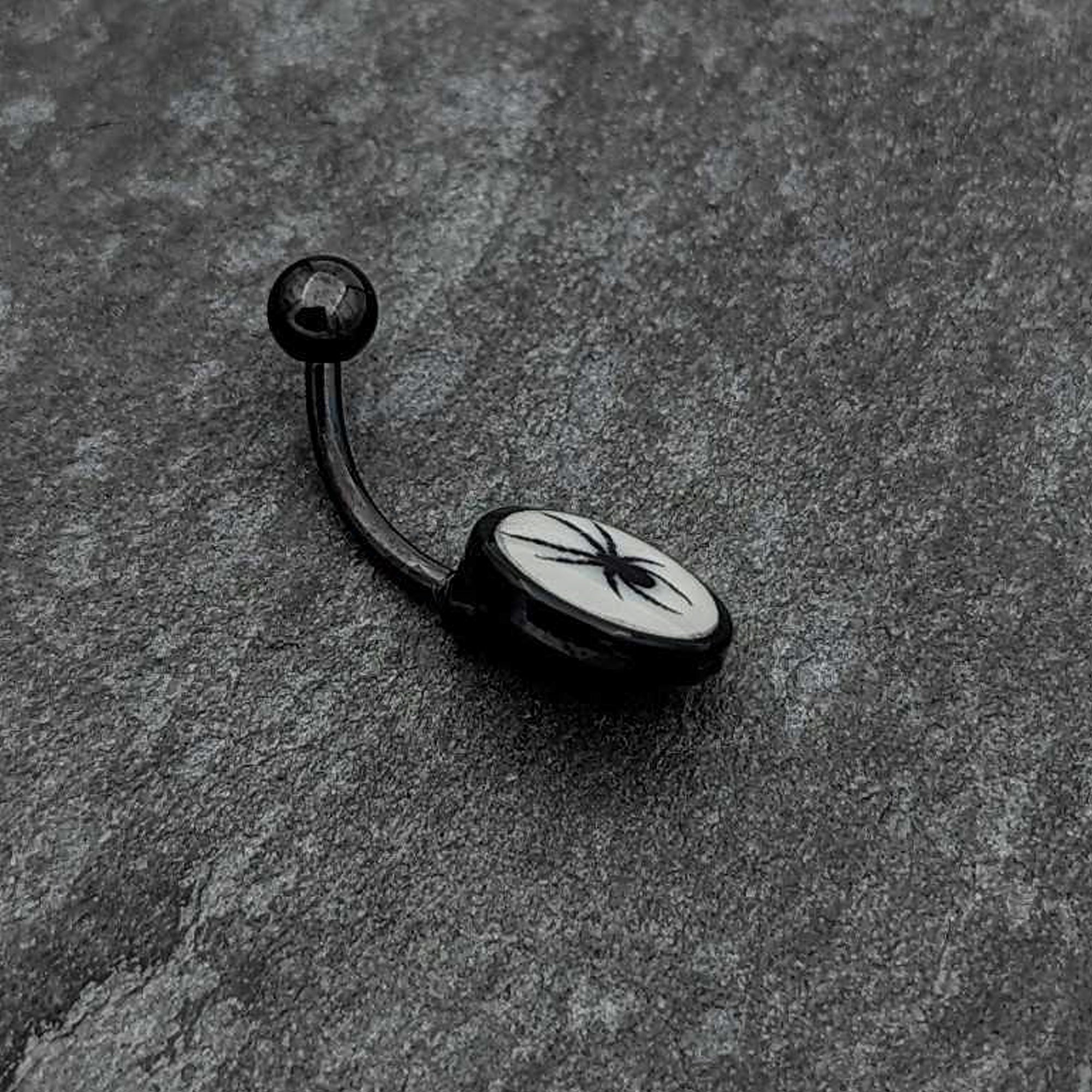 BodyCandy Black Glow in the Dark Black Widow Spider Belly Ring by Onyx O — alternative angle