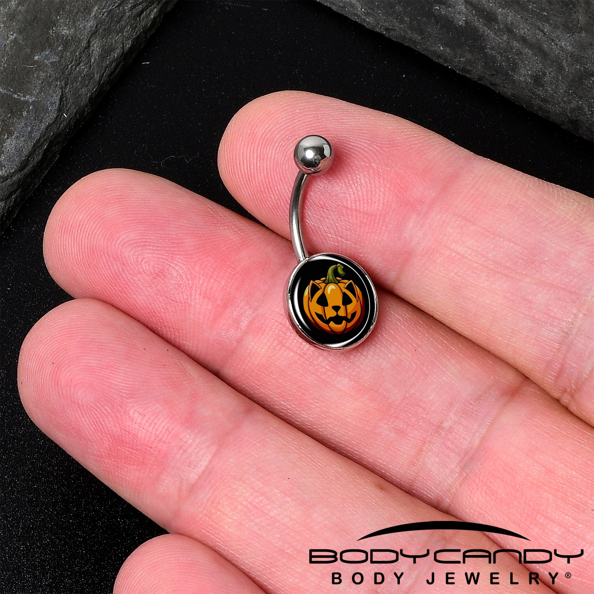 BodyCandy Orange Pumpkin Cat Jack-O-Lantern Belly Ring by Onyx O — detail close-up