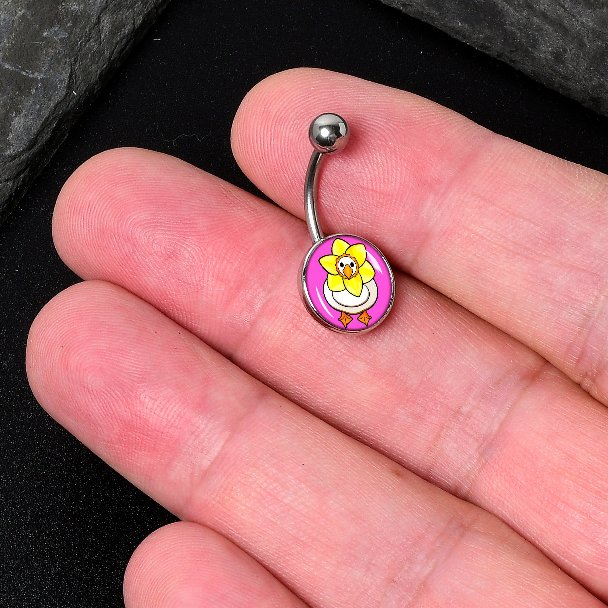 BodyCandy Daffodil Duck Belly Ring by Onyx O — detail close-up