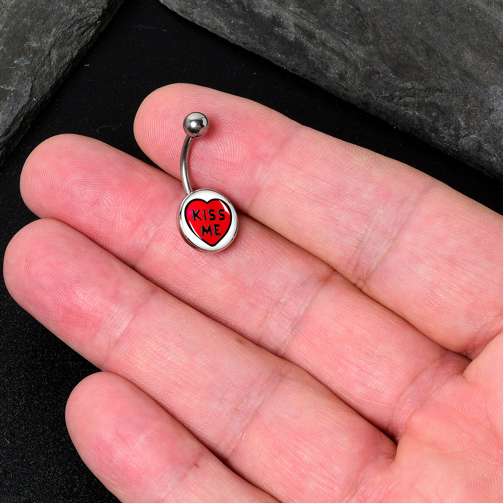 BodyCandy Kiss Me Candy Heart Belly Ring by Onyx O — detail close-up