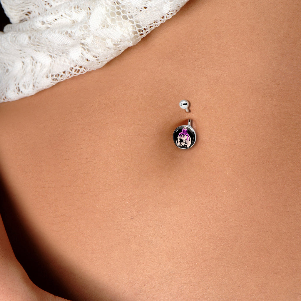 BodyCandy Burning Skull Candle Belly Ring by Onyx O — detail close-up