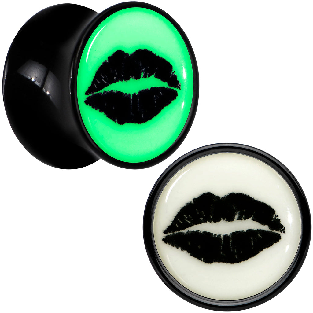BodyCandy Black Acrylic Lipstick Kiss Glow in Dark Double Flare Plug Set by Onyx O — size reference