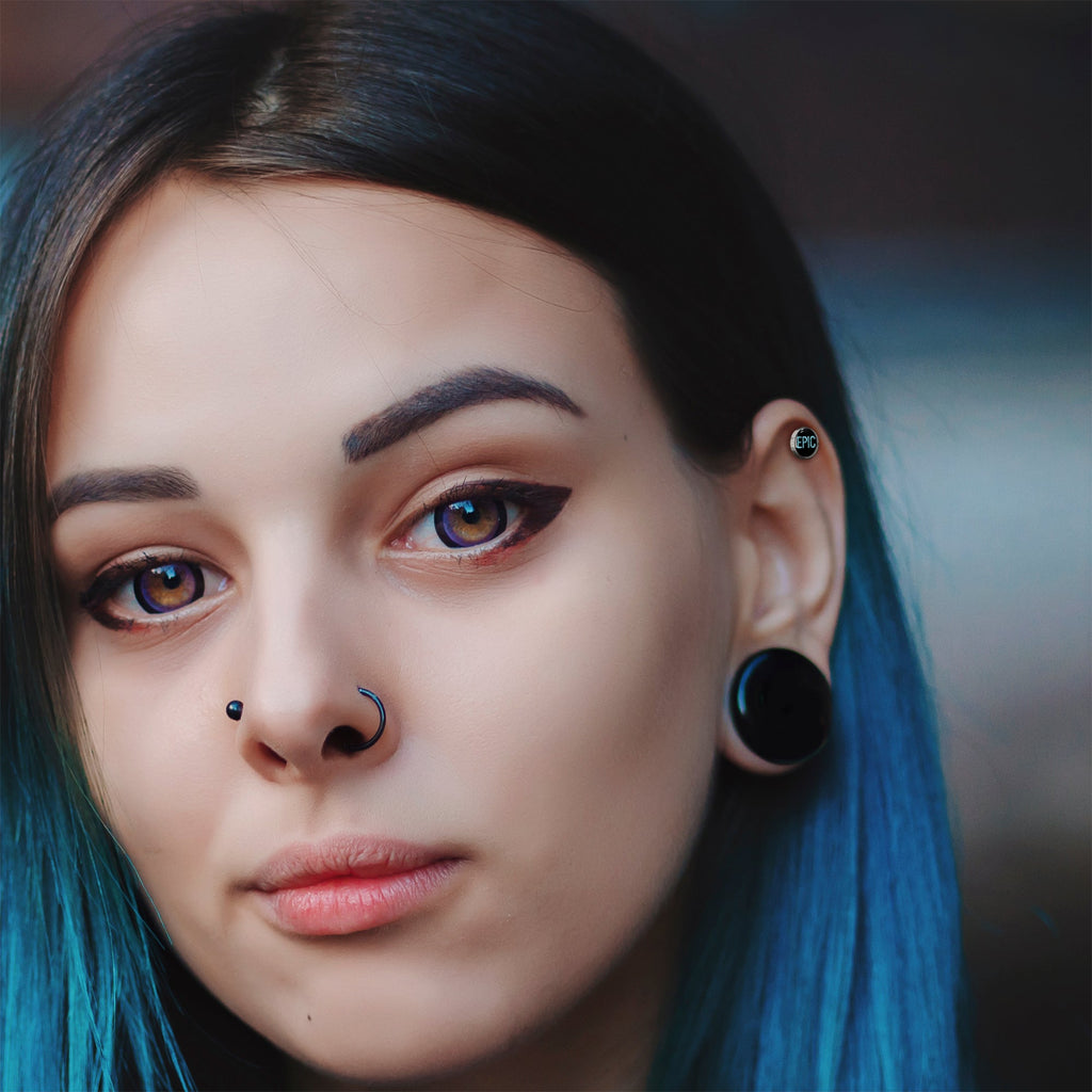 BodyCandy 16G 1/4 Epic Blue Cartilage Tragus Earring — side view