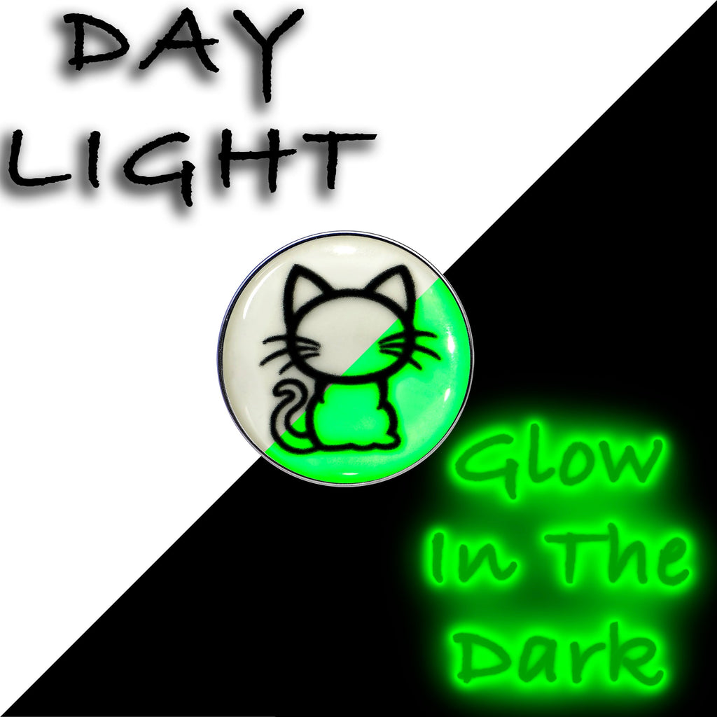 BodyCandy 16G 1/4 Glow in the Dark Kitty Cat Tragus Cartilage Earring by Onyx O — detail close-up
