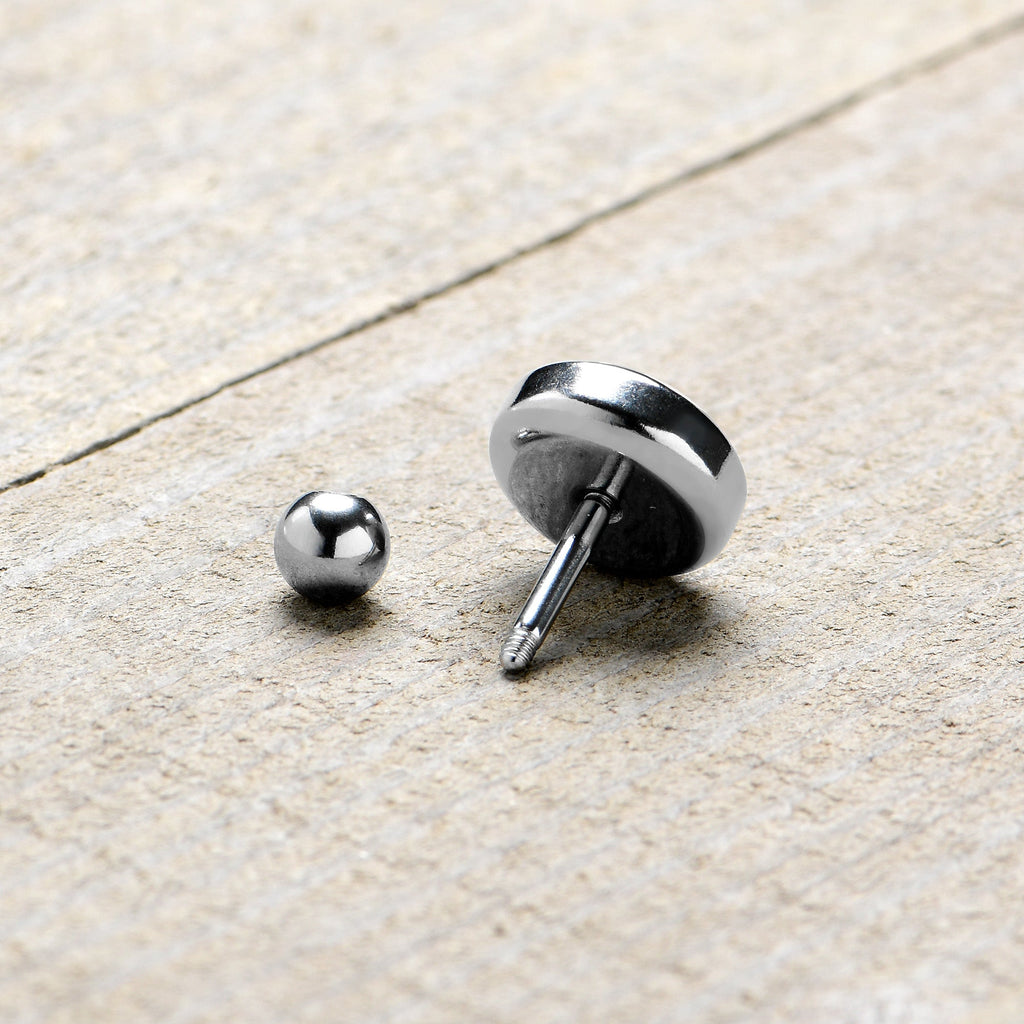 BodyCandy 16G 1/4 Retro Pixel Skull Cartilage Tragus Earring by Onyx O — alternative angle