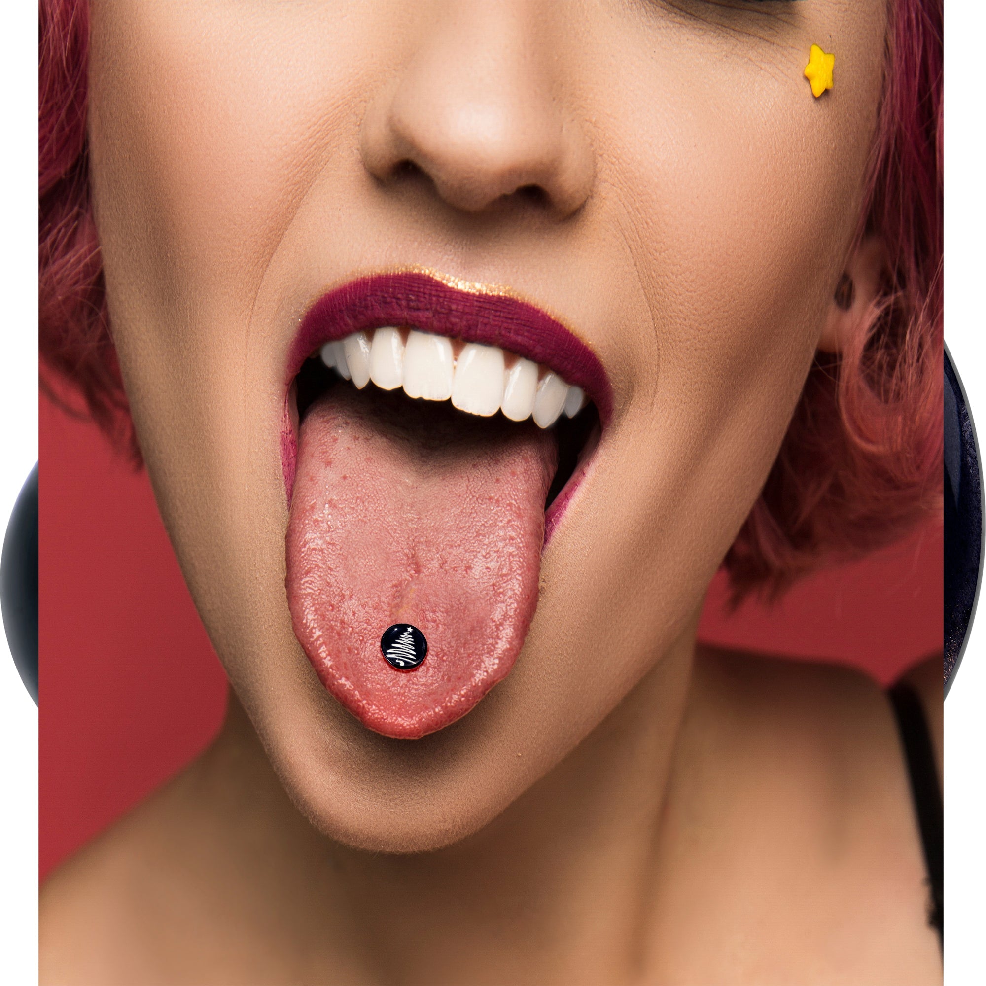 BodyCandy Black Glow in the Dark Holiday Christmas Tree Tongue Ring by Onyx O — lifestyle context