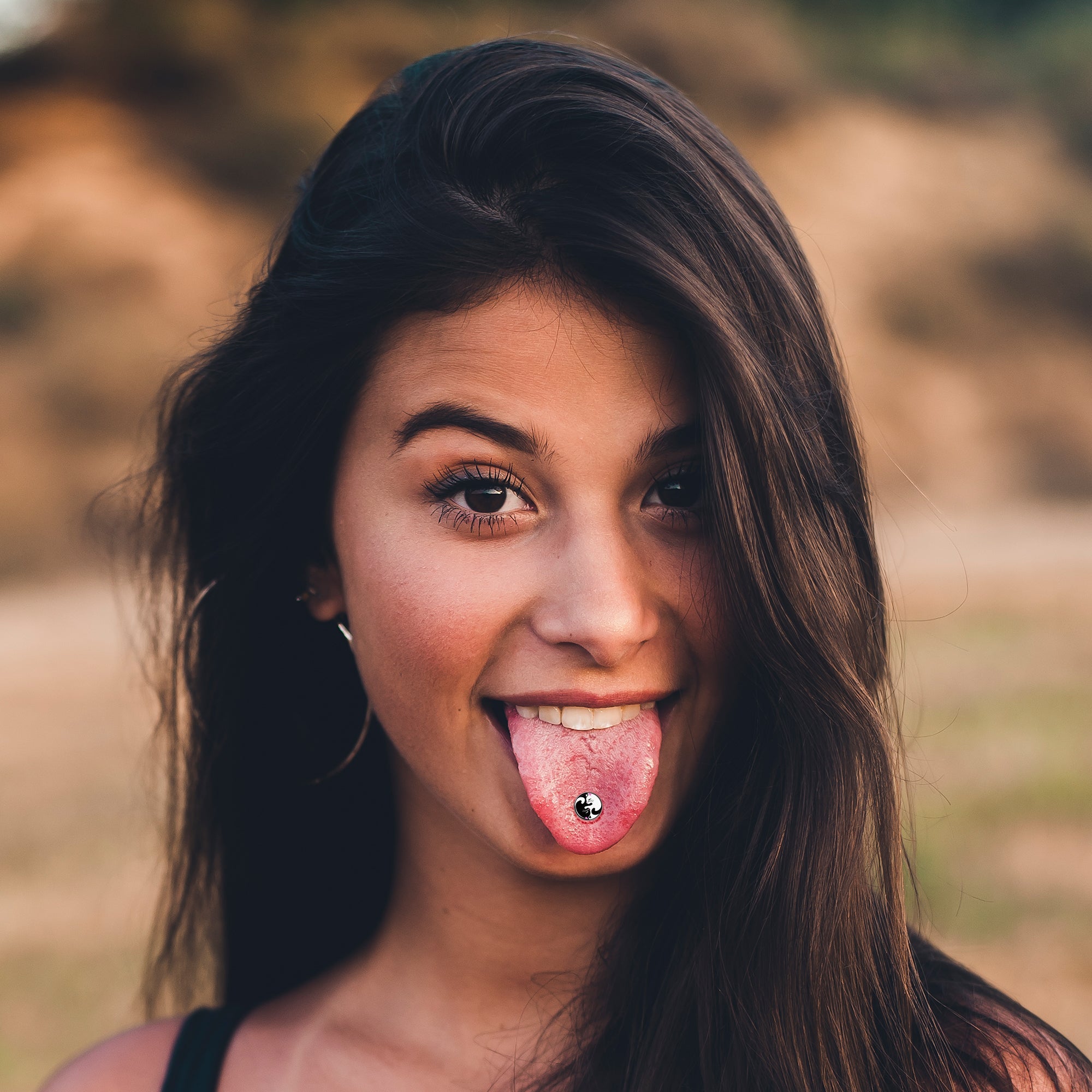 BodyCandy Cute Kitty Cat Yin Yang Barbell Tongue Ring by Onyx O — side view