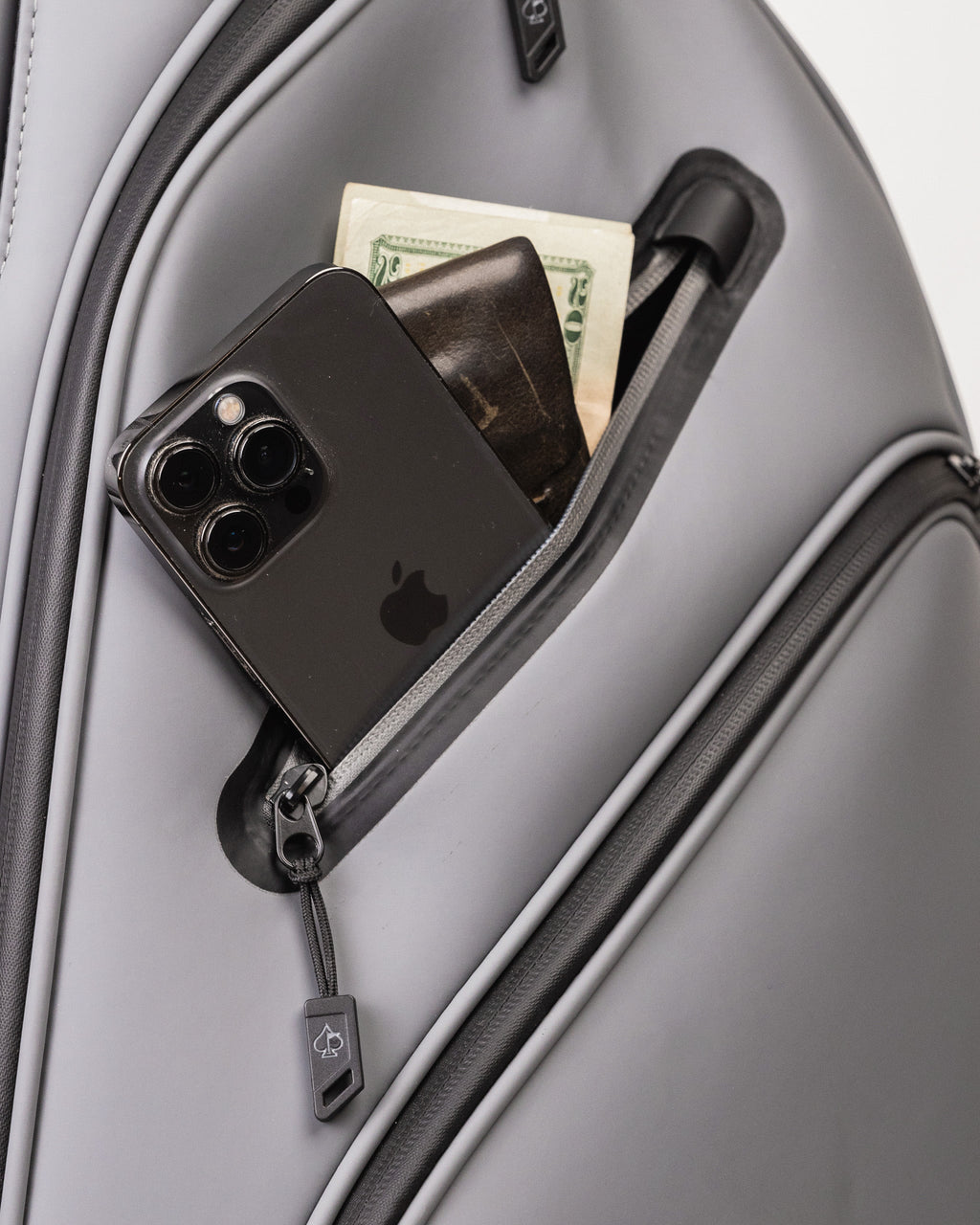 Pins and Aces Player Preferred™ Cart Bag - Flat Ash — packaging