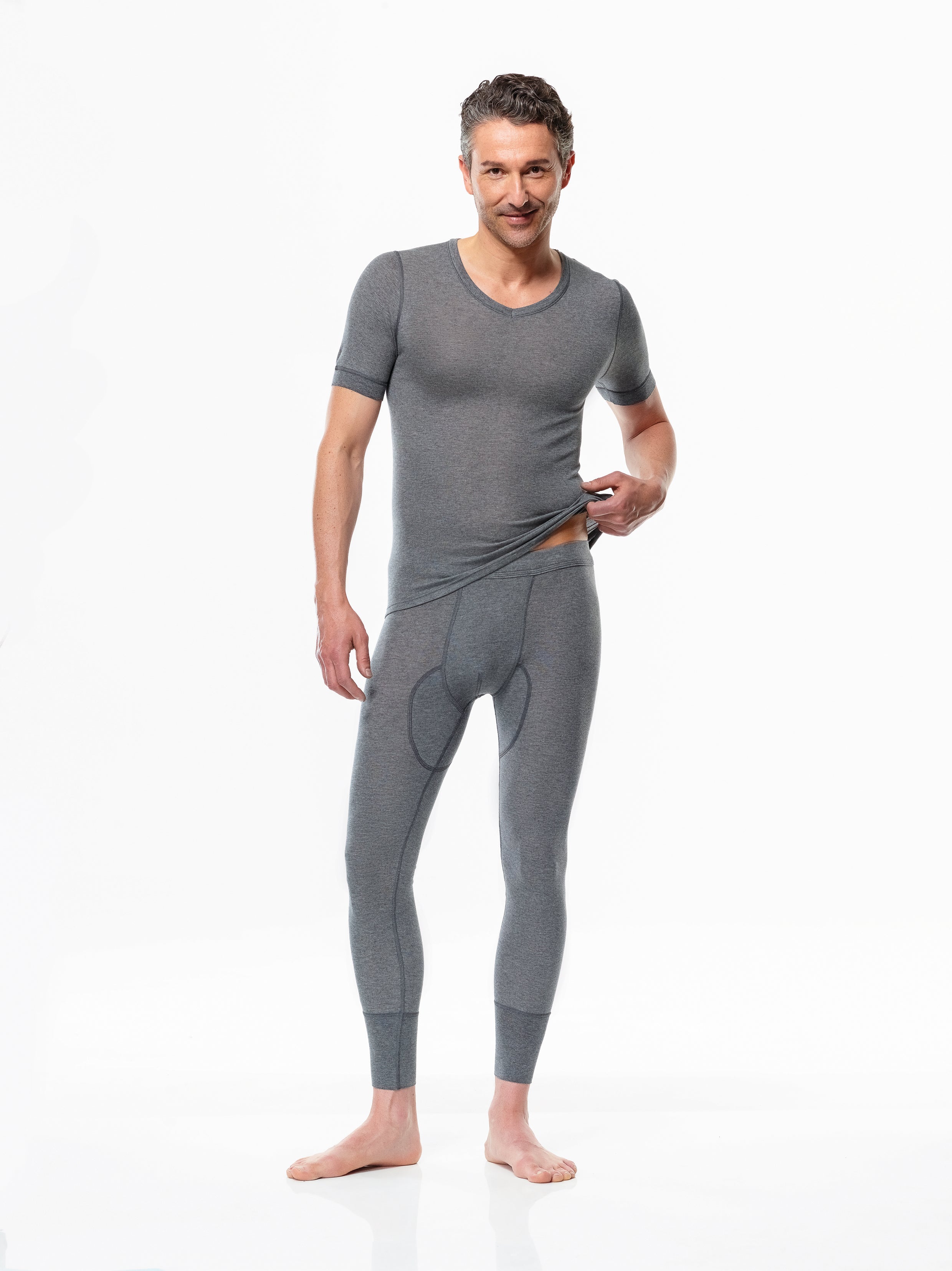 Silverlyne Cashmere and Silk | Short sleeve base layer shirt (Men's) — side view