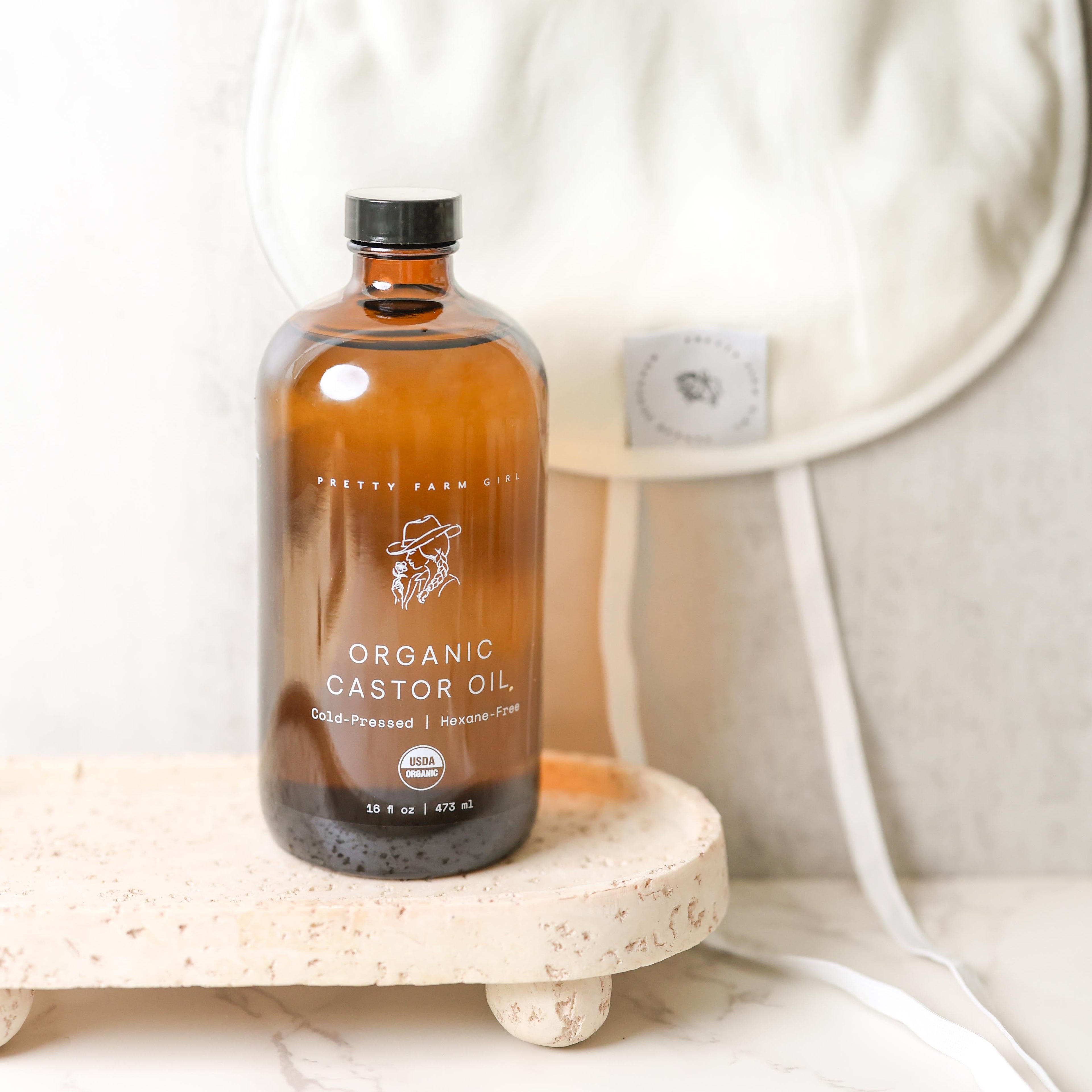 Pretty farm girl Organic Pure Castor Oil + Cloth Pack Bundle — detail close-up