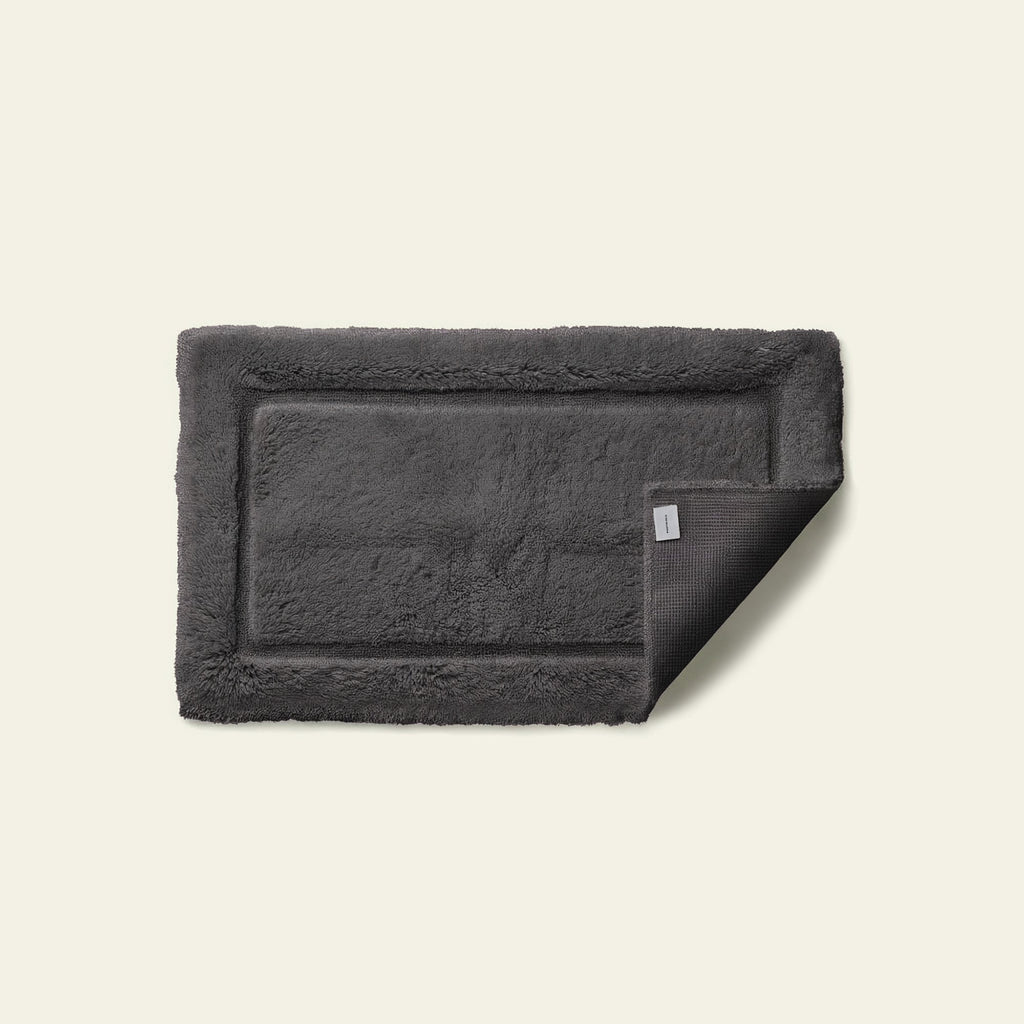 Italic Ultraplush Skid-Resistant Bath Mat — detail shot 11