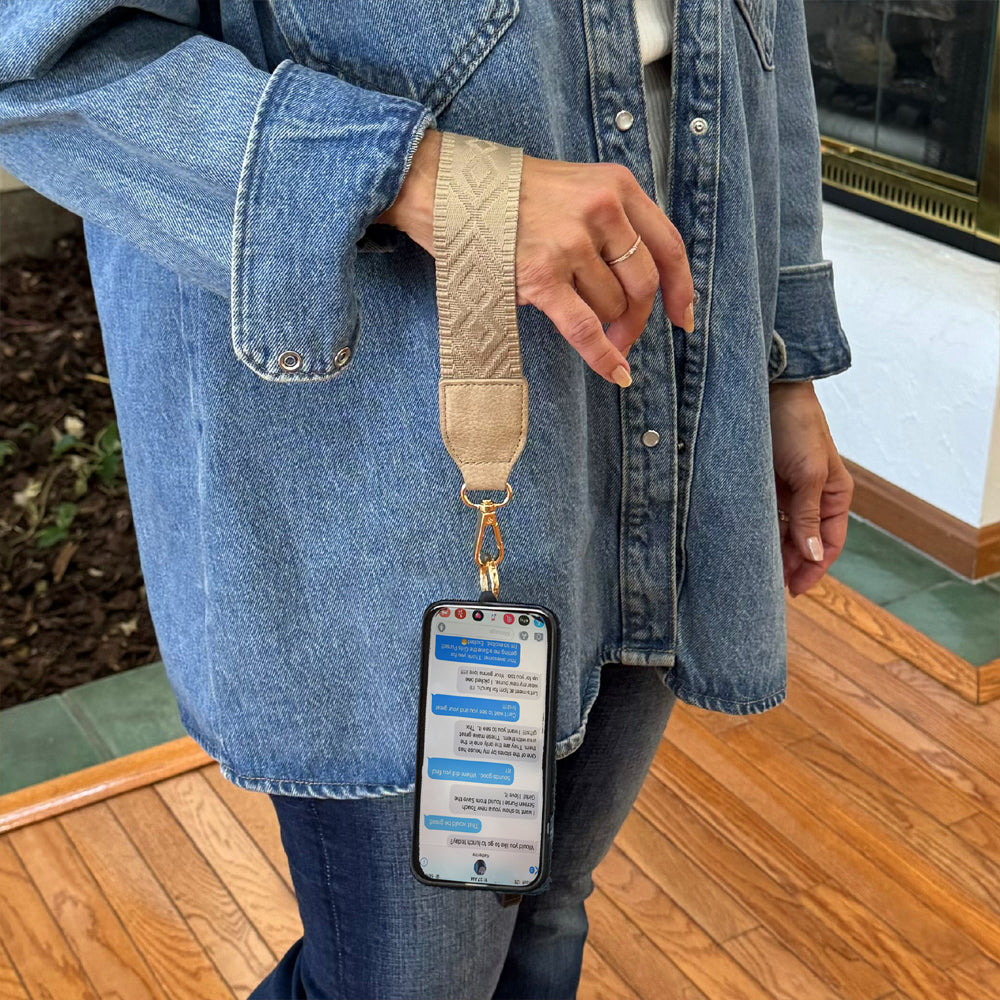 SaveTheGirls Clip & Go Strap w/Zippered Pouch Classic — side view