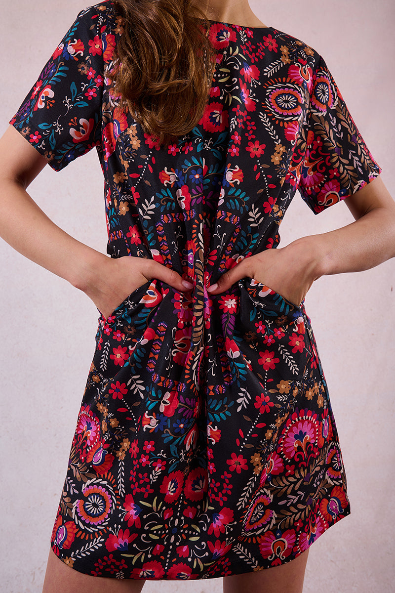 KADOU BOUTIQUE Claudia Floral Short Sleeve Dress by Molly Bracken — side view