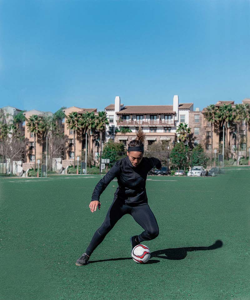 Goal Five Combo Women's Soccer Tight With Shin Guard Pocket — side view