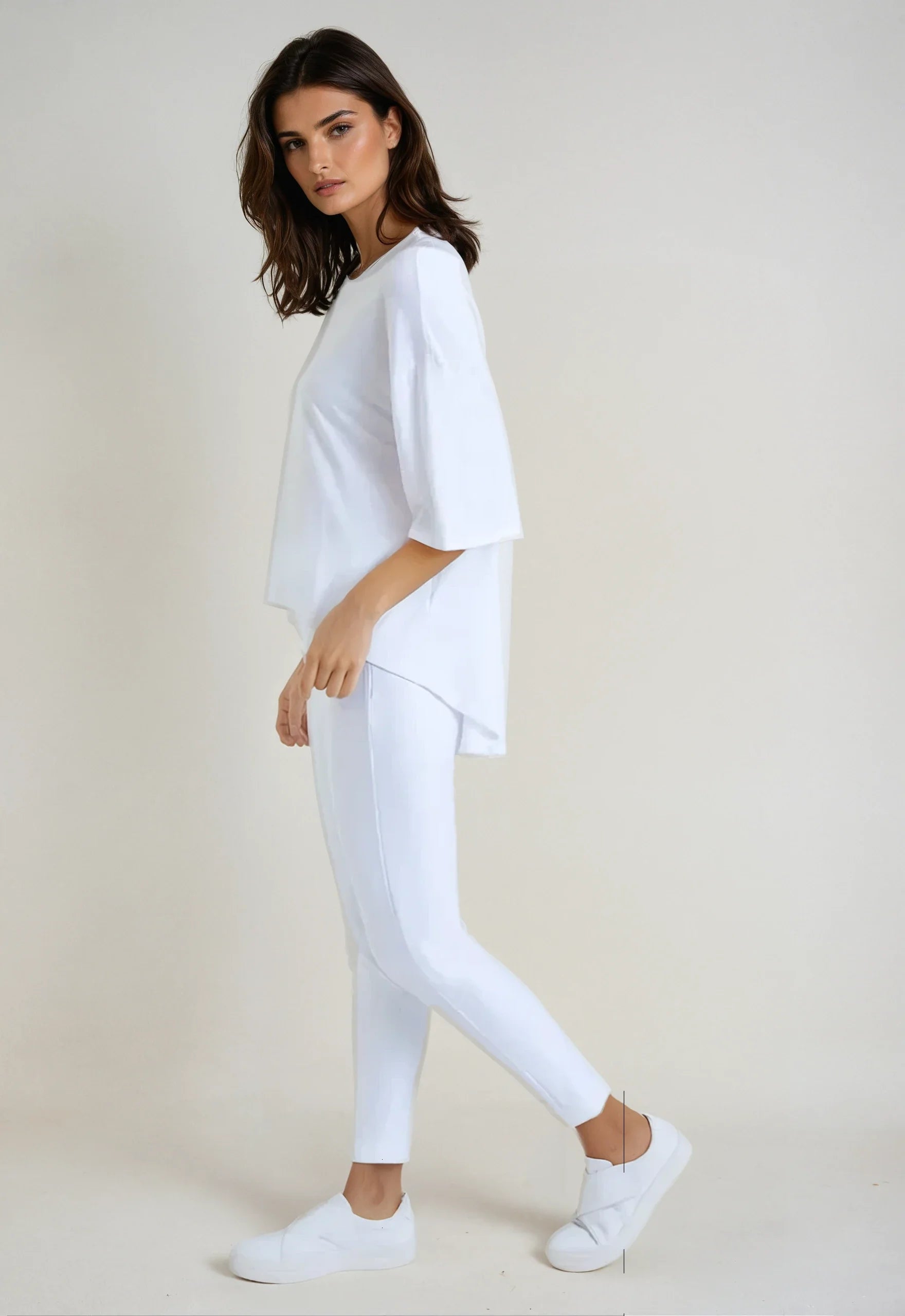 Buki Como Crew T-Shirt — size reference