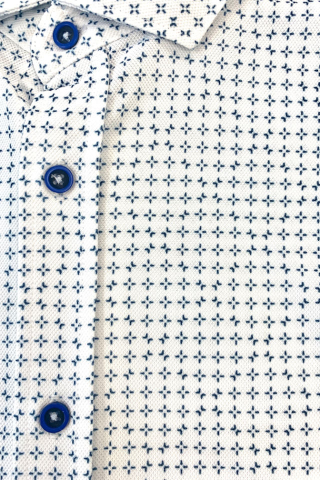 Buki Connery Short Sleeve Tech Shirt — detail close-up
