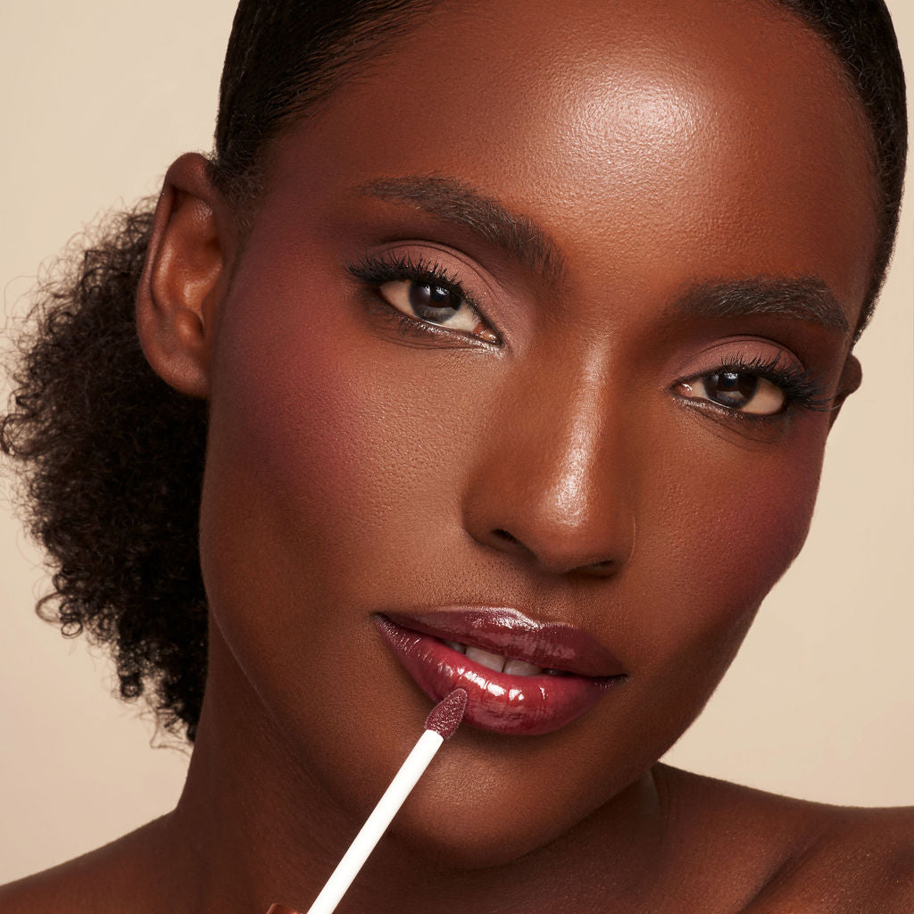 YENSA Luxe Lip Nourishing Oil with Hyaluronic + Vitamin E — detail shot 9