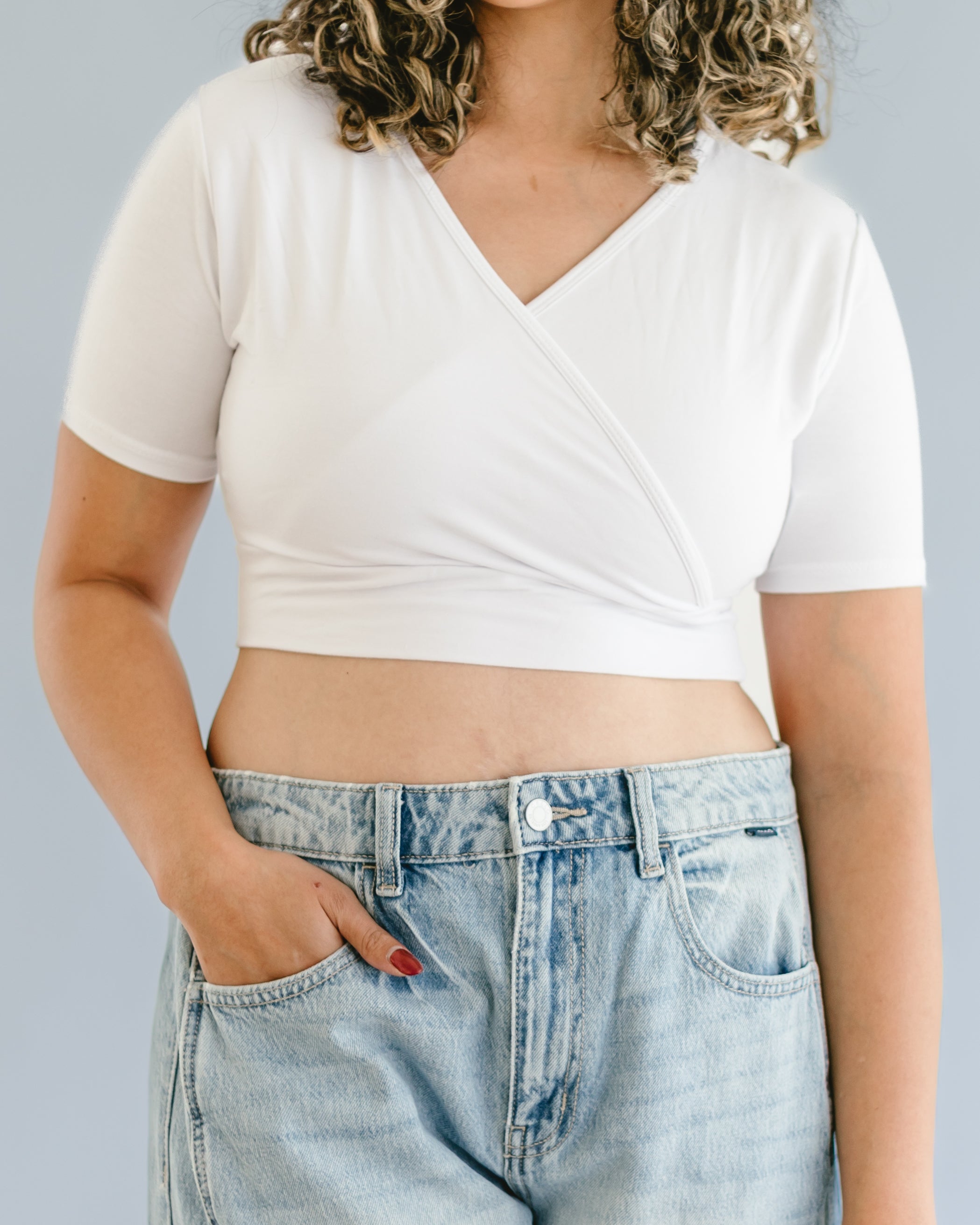 HALFTEE Layering Fashions Cross Over Boyfriend Sleeve ( with pockets for insertable cups/nursing pads) — main product shot