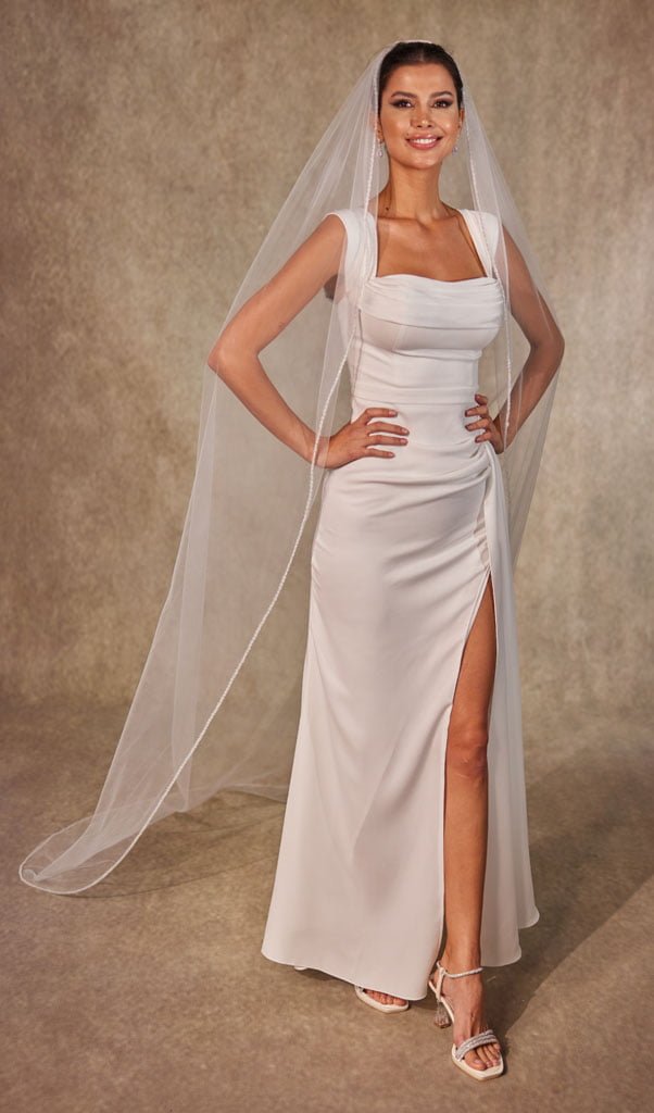 Crystal Knot Beaded Edge Wedding Veil - D250 – Bridal Port, view 2