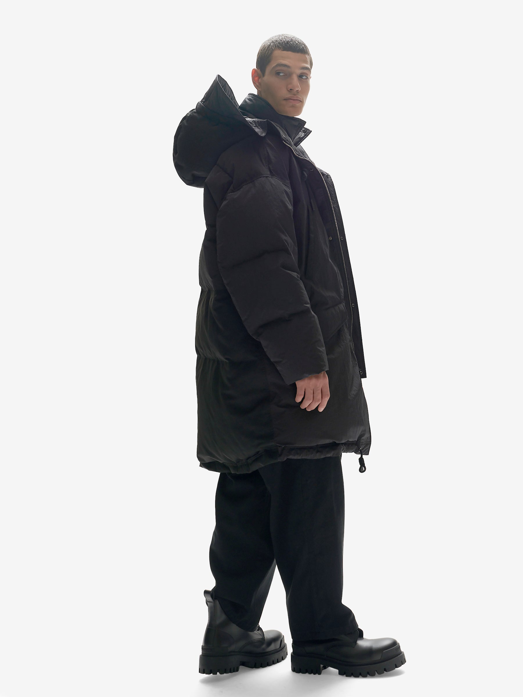 Holden Outerwear Long Down Puffer - Black — detail close-up