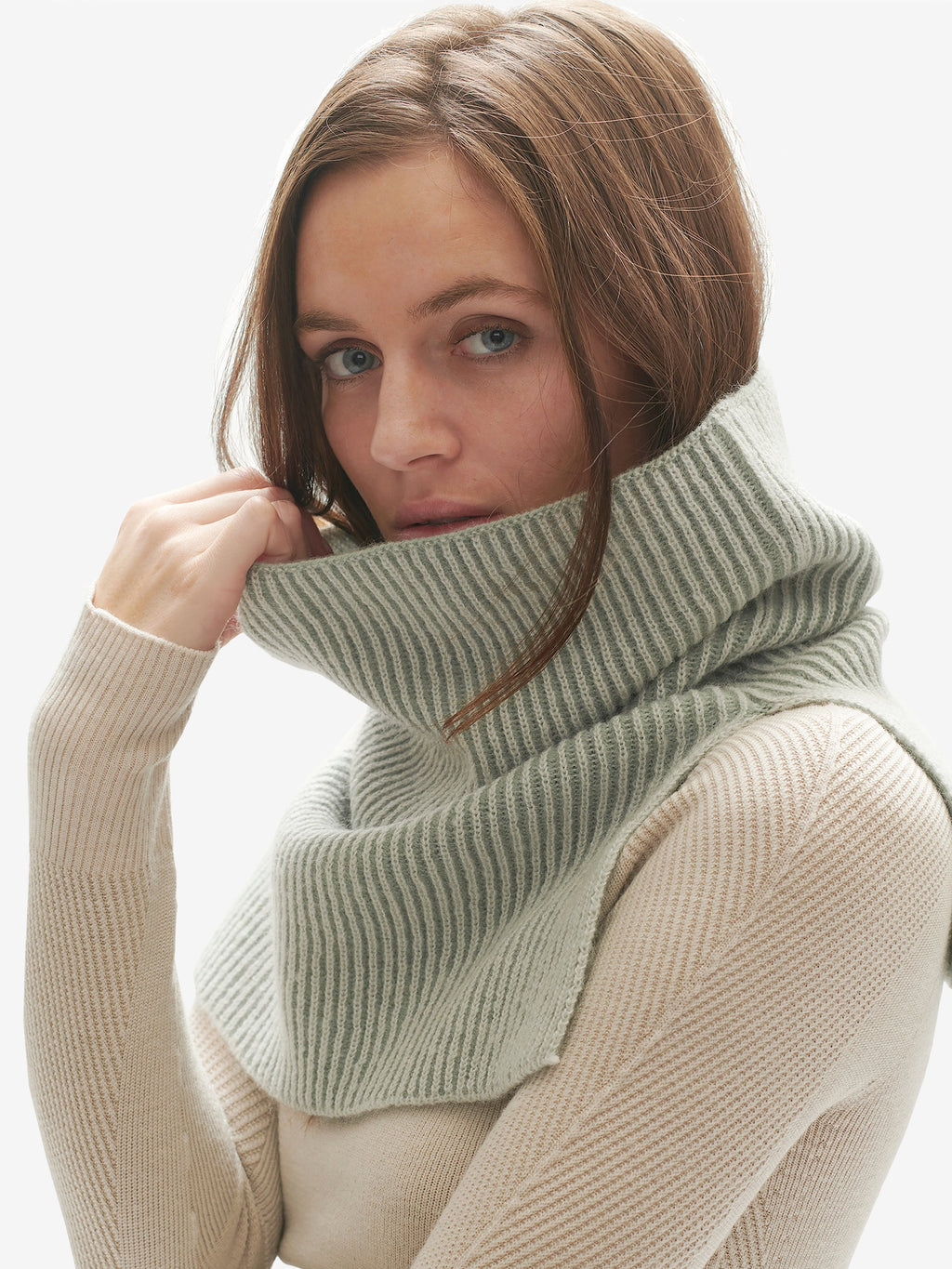 Holden Outerwear Wool Neck Gaiter - Slate Gray — detail close-up