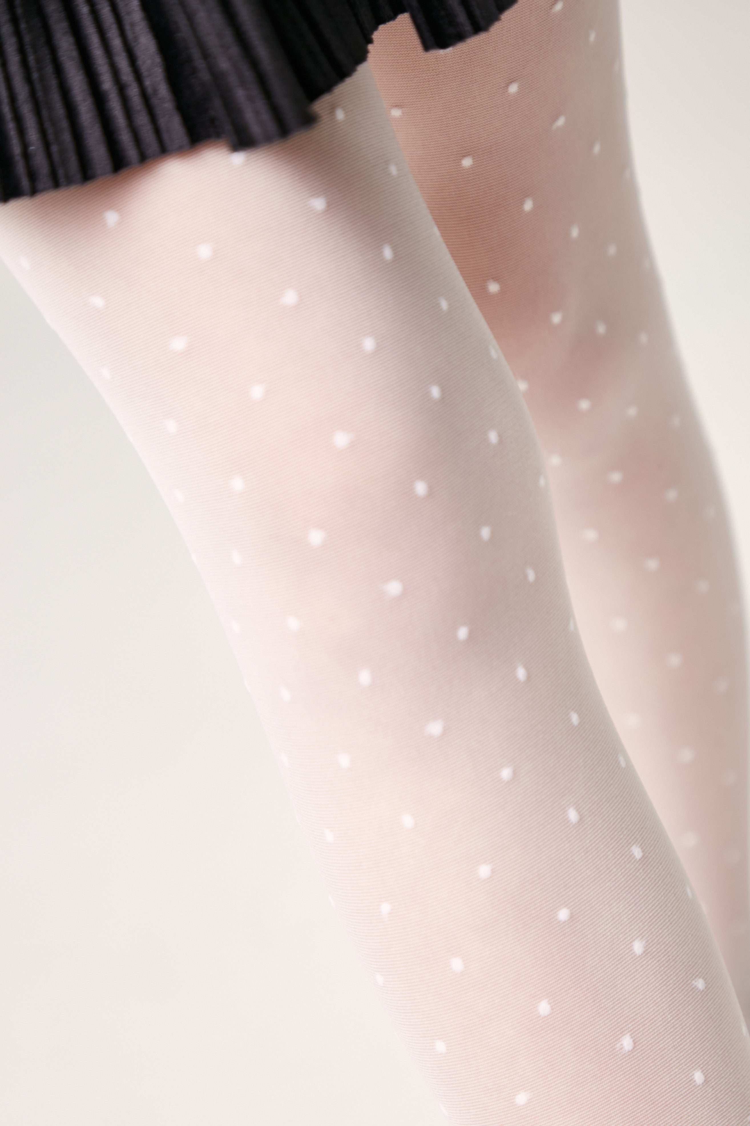 TheRanok.com Conte Tights for girls Dotsy 30 Den - Reinforced Panty-Shorts Torso — comparison shot