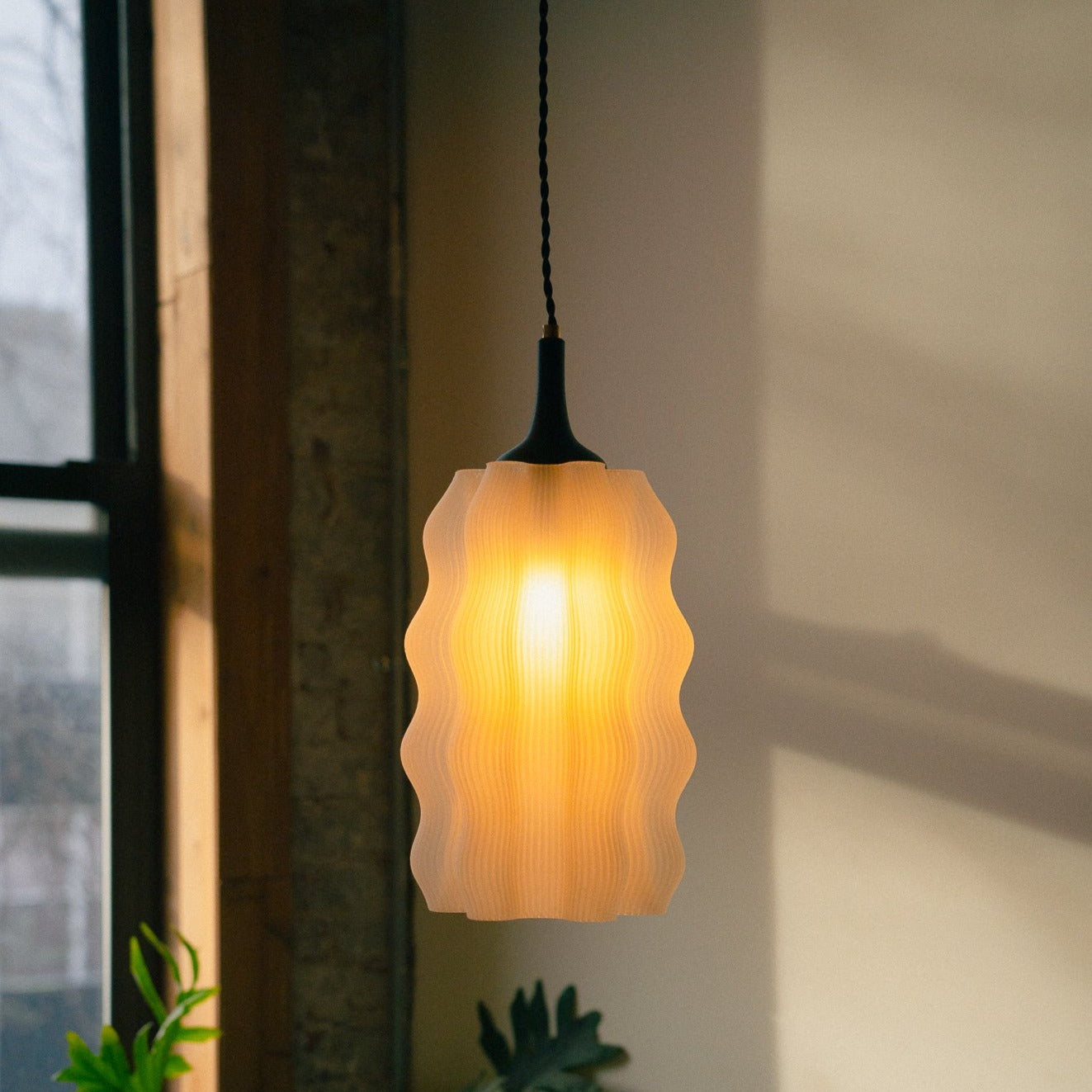 Wavy Pendant – Wooj Design, view 4