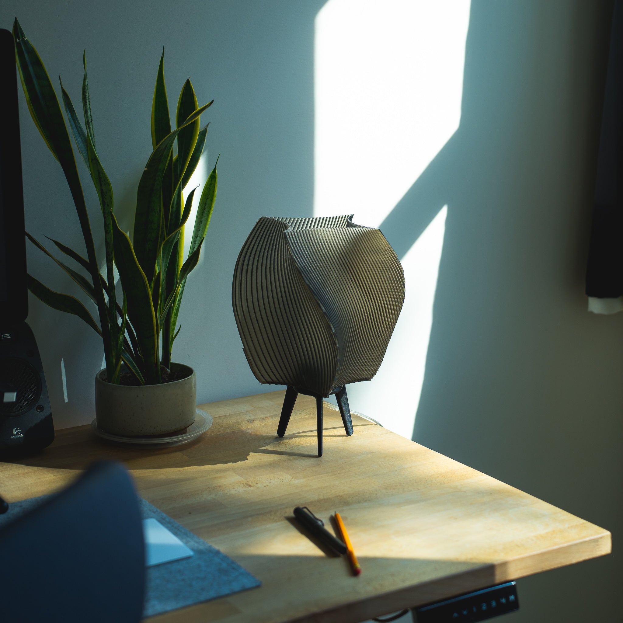 Zephyr Lamp – Wooj Design, view 6