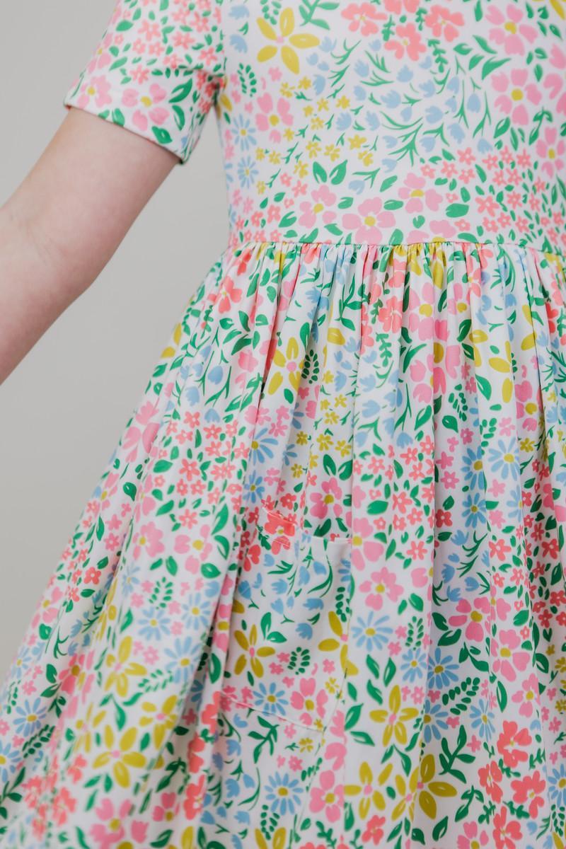 Mila & Rose ® Daffodils S/S Pocket Twirl Dress — detail close-up
