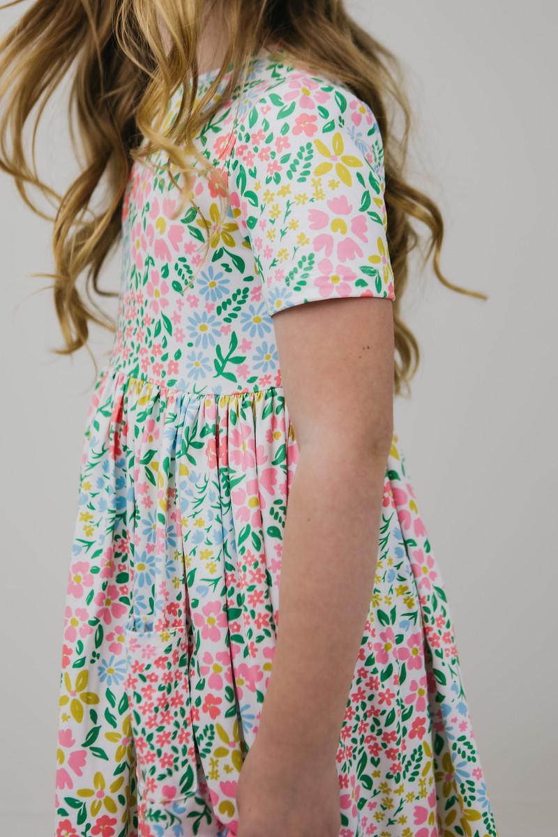 Mila & Rose ® Daffodils S/S Pocket Twirl Dress — lifestyle context