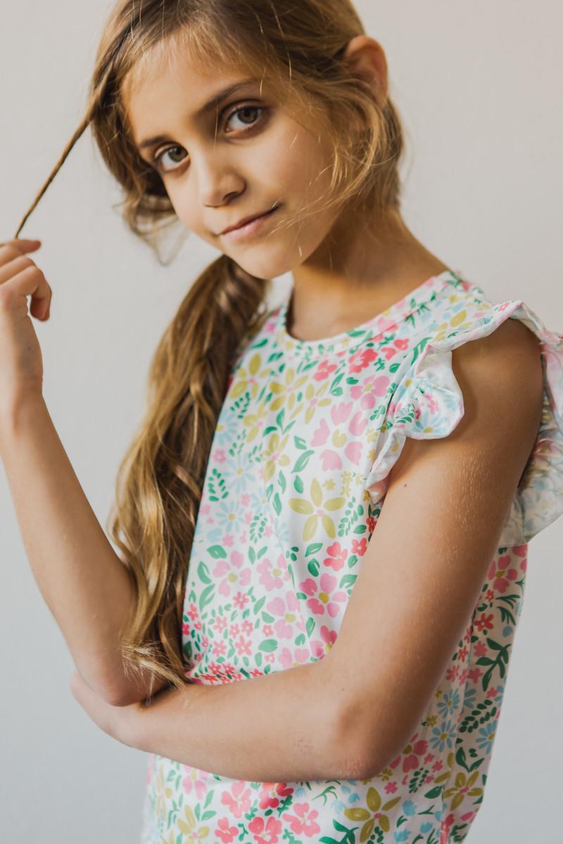 Mila & Rose ® Daffodils S/S Ruffle Tee — back view