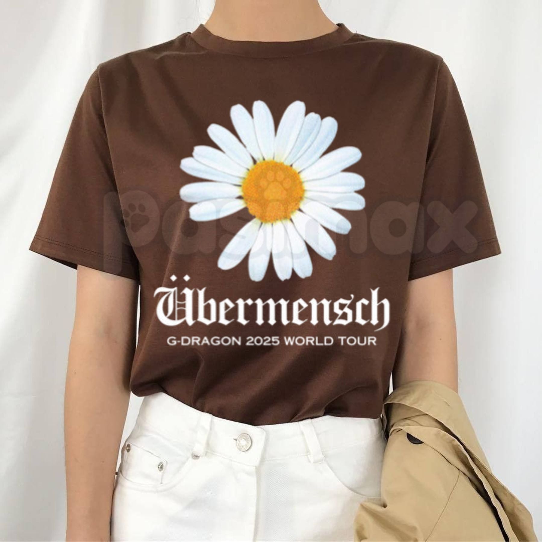 "Daisy Ubermensch World Tour 2025" T-Shirt – Retro Indie Music Graphic Tee, Remastered Heavy Cotton Post-Punk Top, Soft Lived-In Heavyweight Concert Tour Shirt, Made in USA