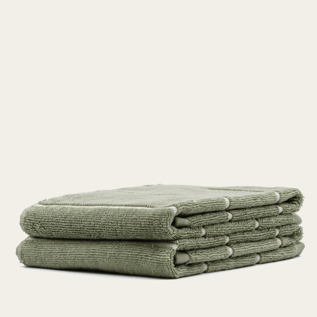 Italic Deia Towels — side view