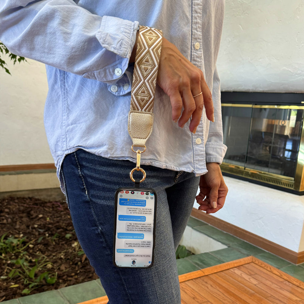 SaveTheGirls Clip & Go Strap w/RFID Pouch Diamond Pattern — alternative angle