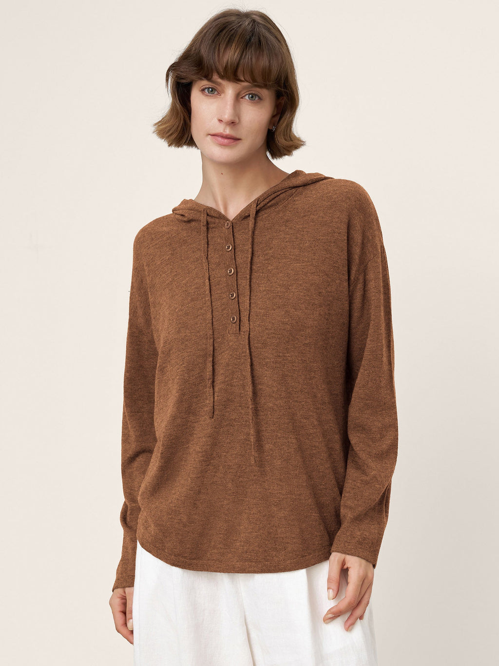 LINTICO 100% Extra-Fine Merino Wool Knit Hooded Sweatshirt SIA — side view