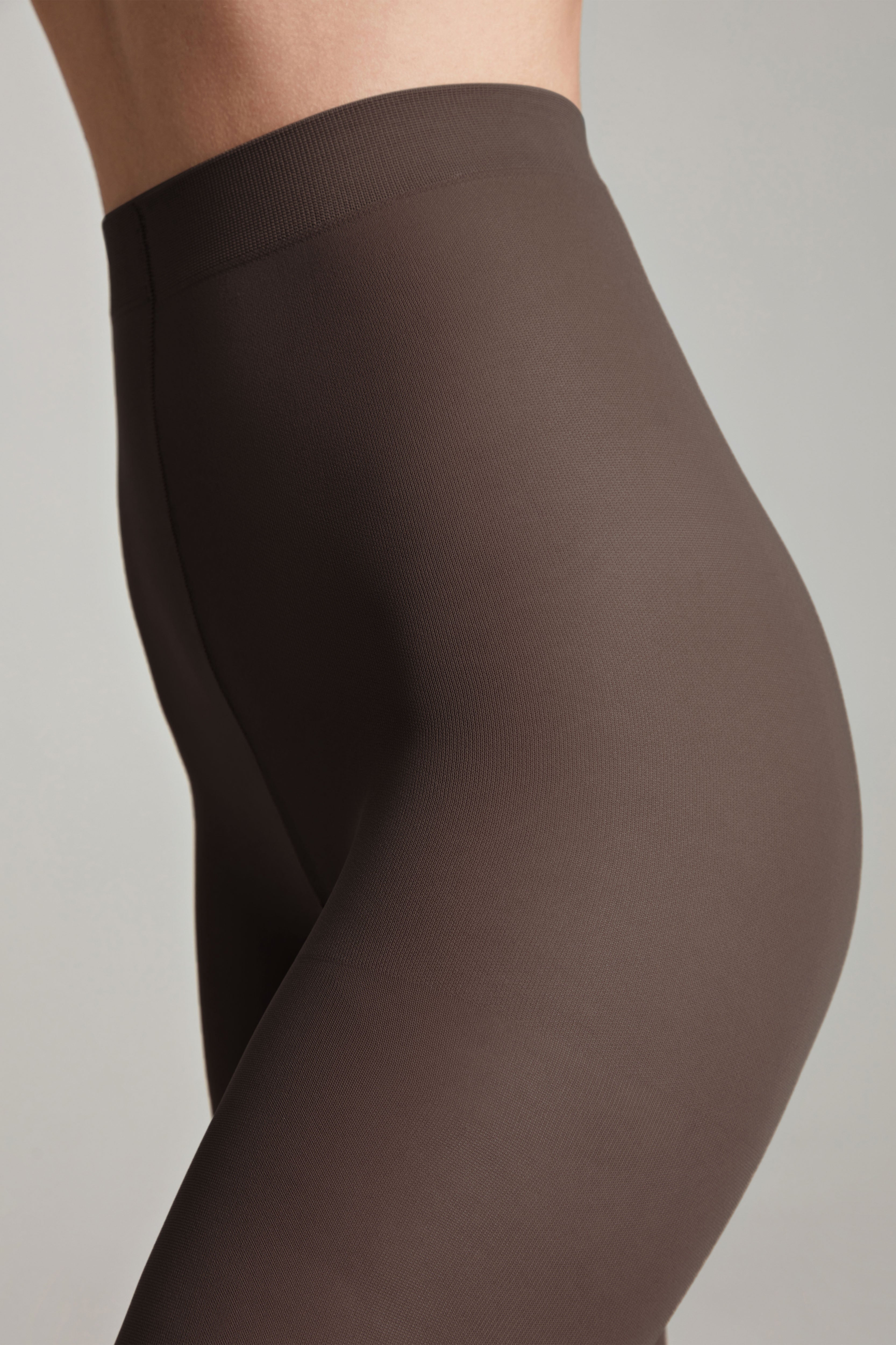 TheRanok.com Tights Conte Avanti 50 Den - Microfibra Opaque — lifestyle context