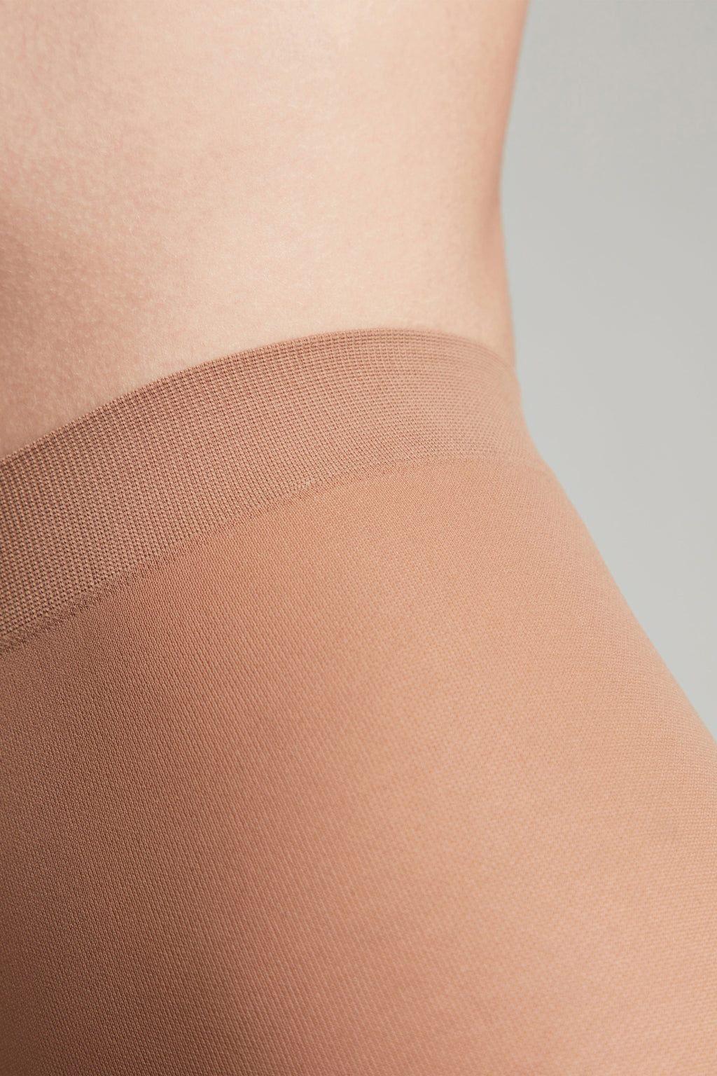 TheRanok.com Tights Conte Avanti 50 Den - Microfibra Opaque — lifestyle context