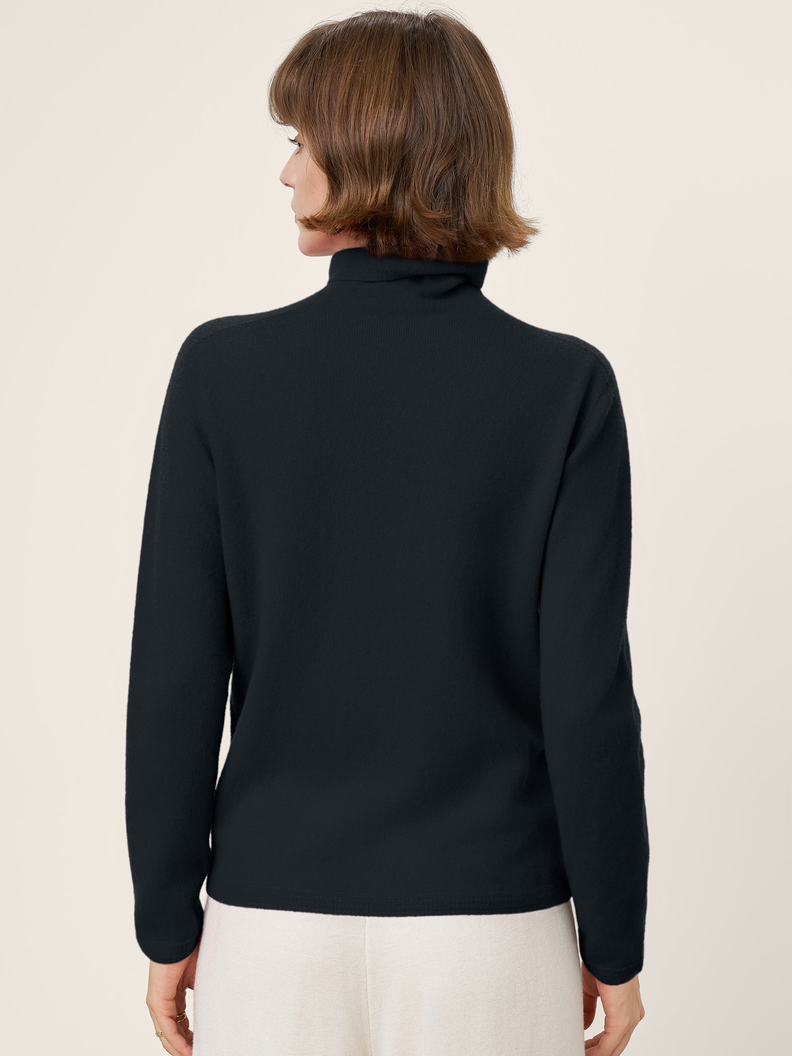 LINTICO Premium Cashmere Blend Hand-Finished Seamless Turtleneck Knit Top TOVE — comparison shot
